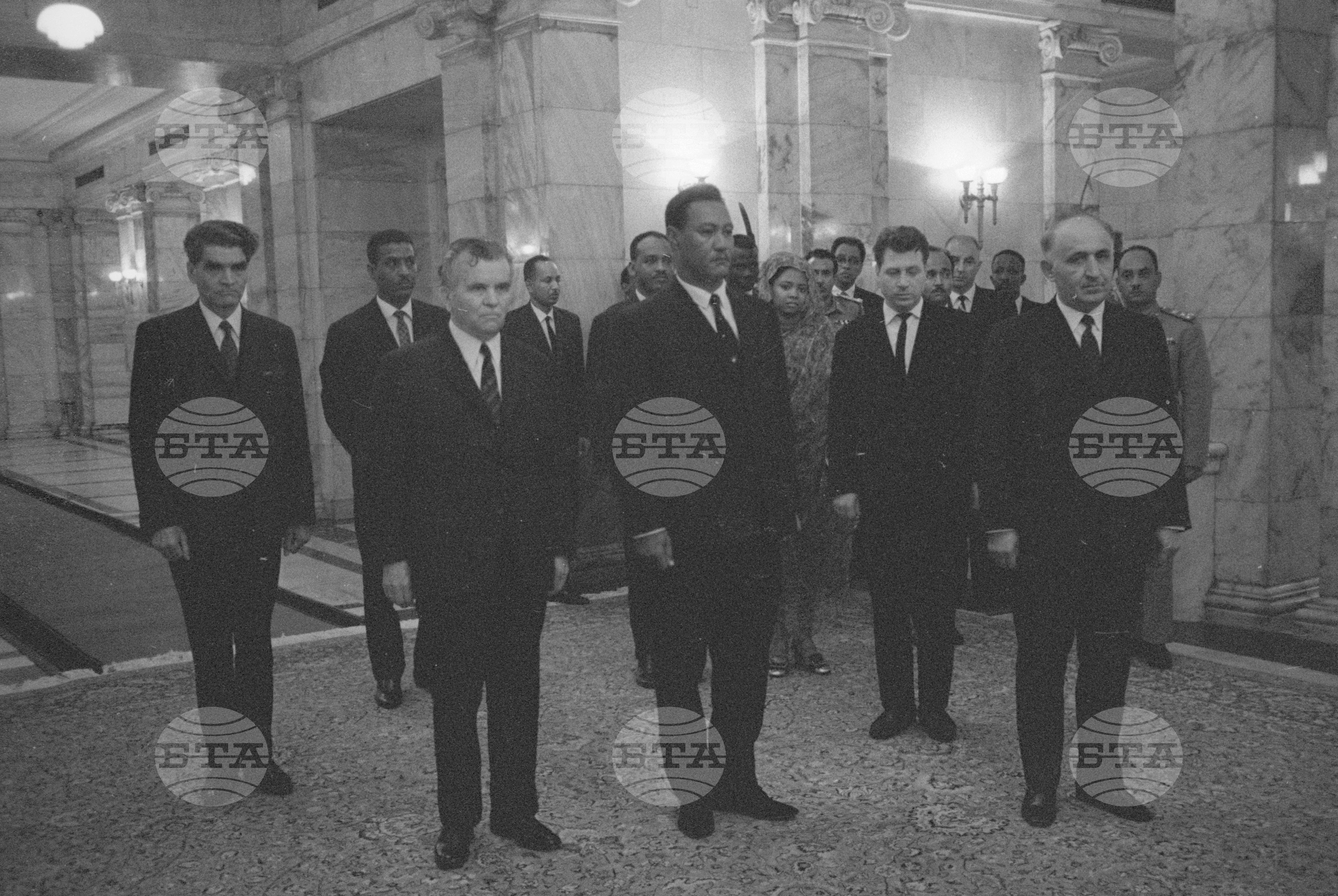 Генерал-майор Джафаар Мохамед Нимейри на посещение в България - част 5