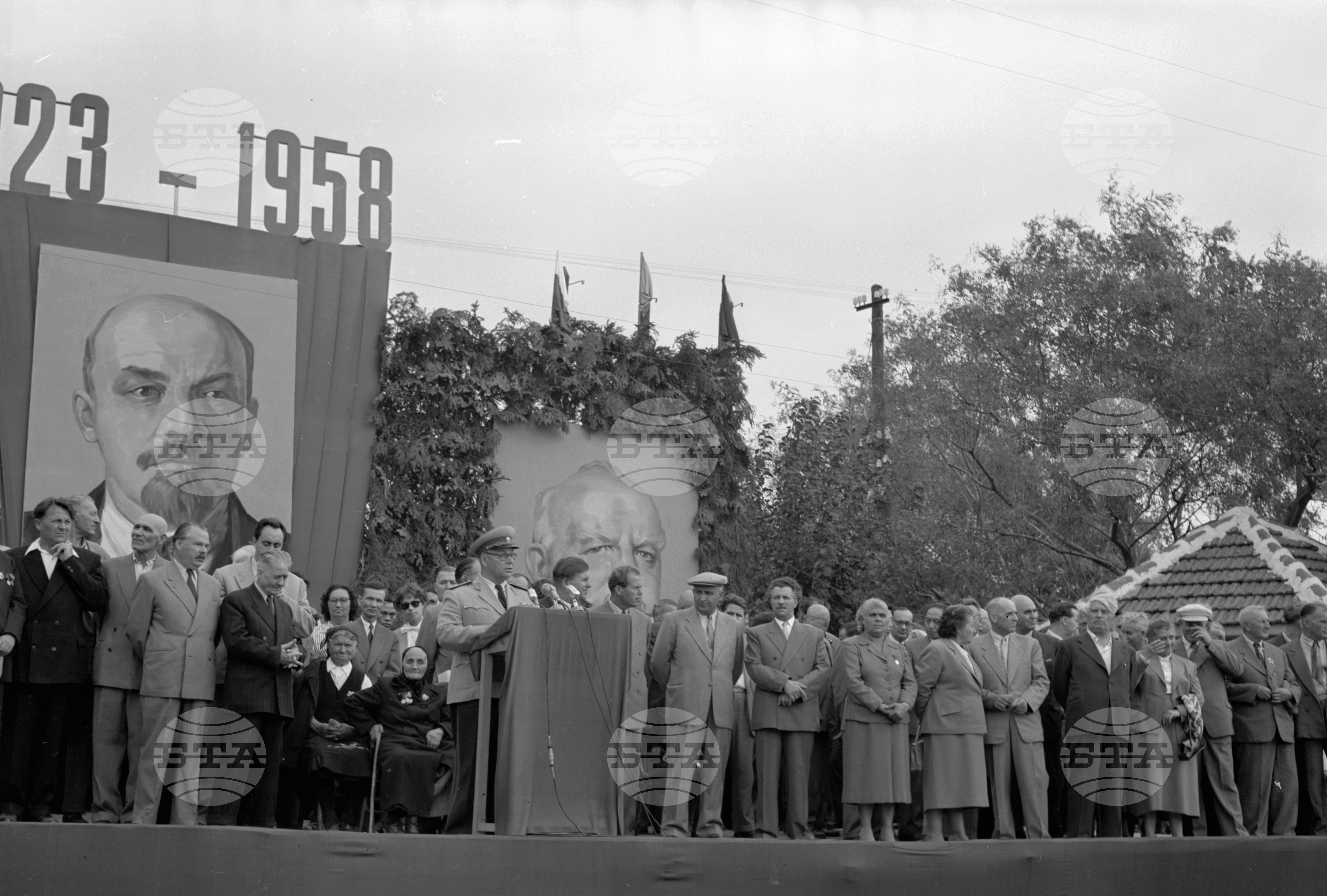 Величествен митинг в Михайловград по случай 35-годишнината от Септемврийското въстание през 1923 година