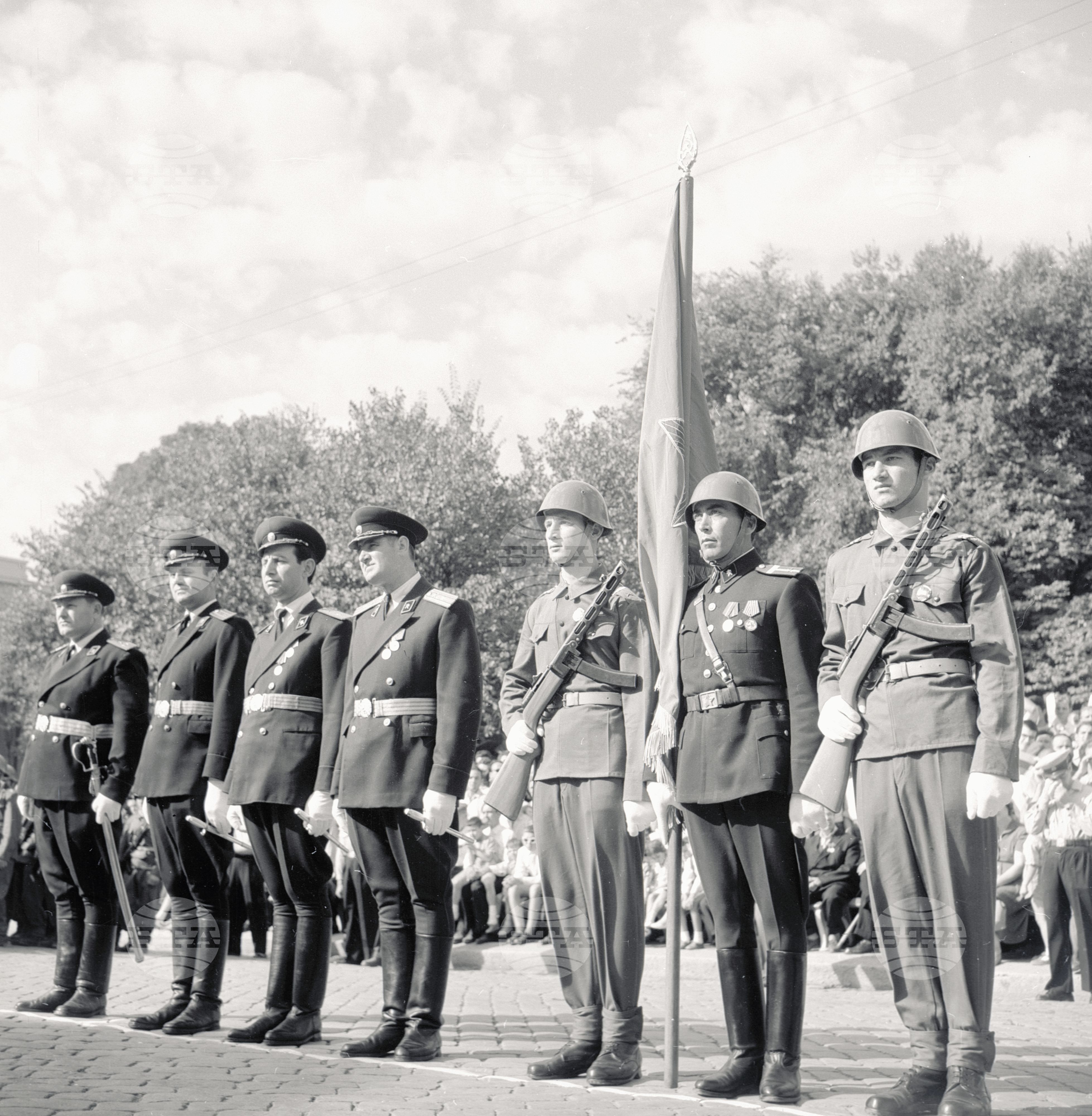 Величествената манифестация на трудещите се в Пловдив, по повод деня на свободата 9-ти септември