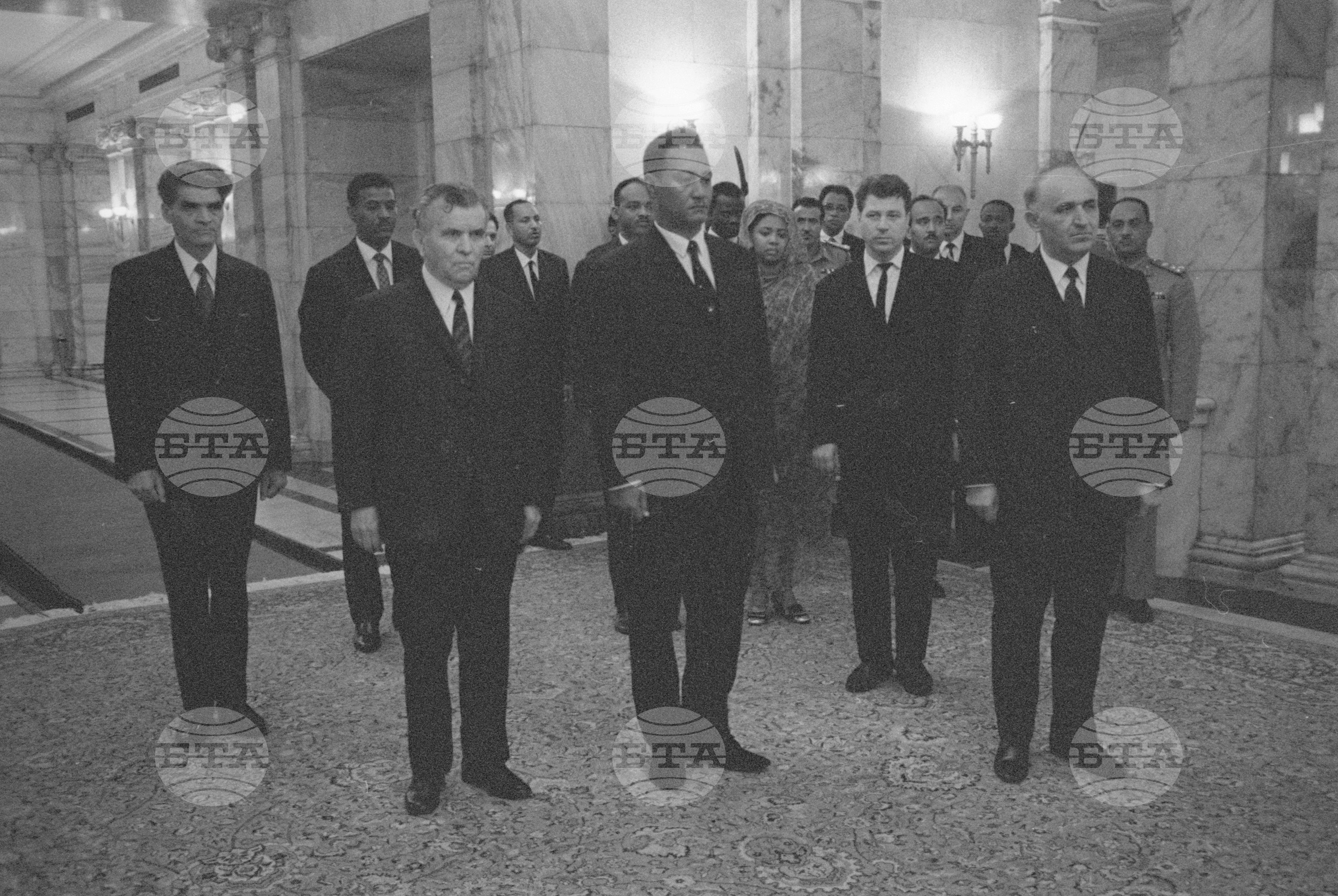 Генерал-майор Джафаар Мохамед Нимейри на посещение в България - част 5