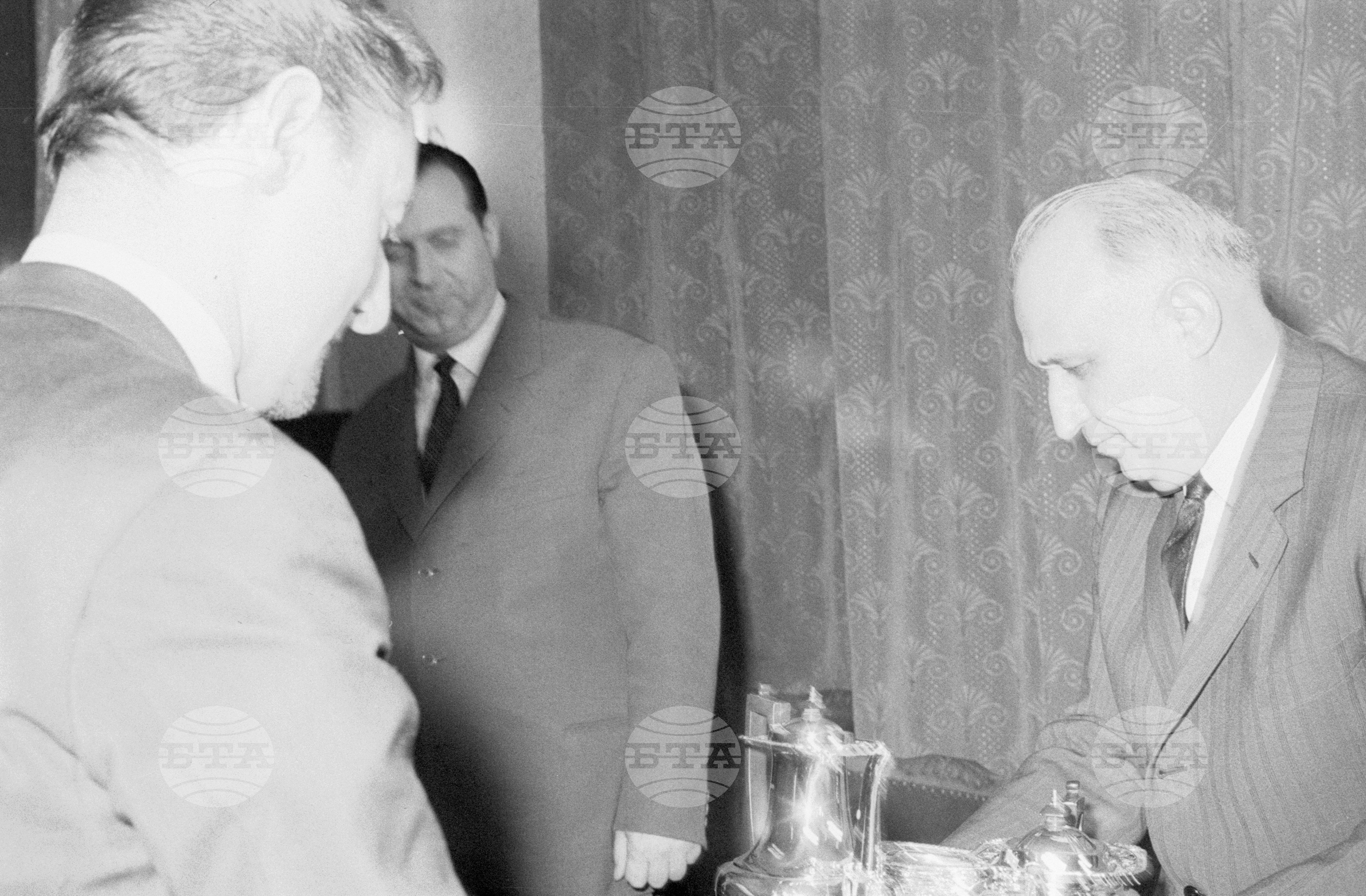 Английските бизнесмени на посещение при другаря Тодор Живков