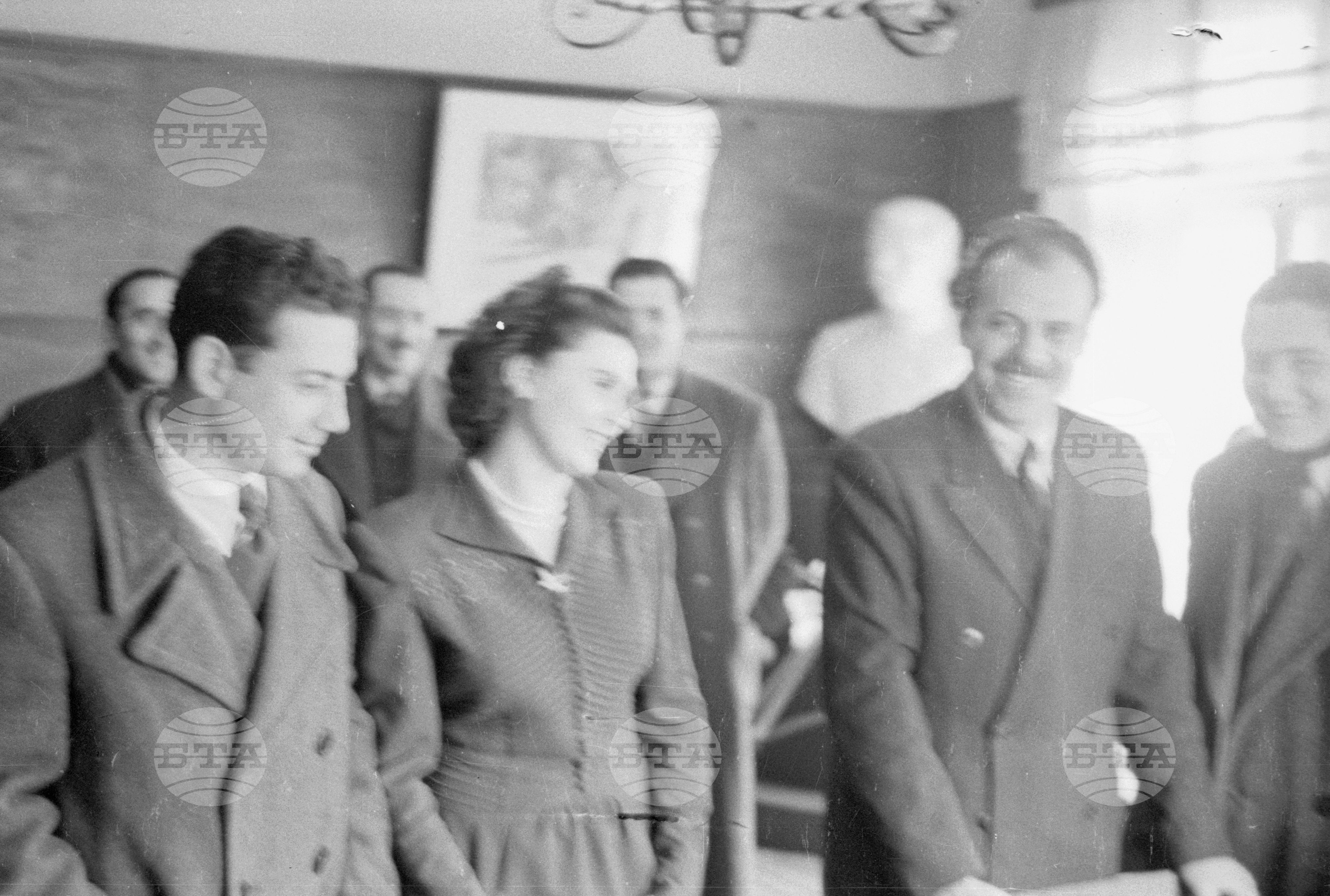 Сключване на граждански брак през 1951 година