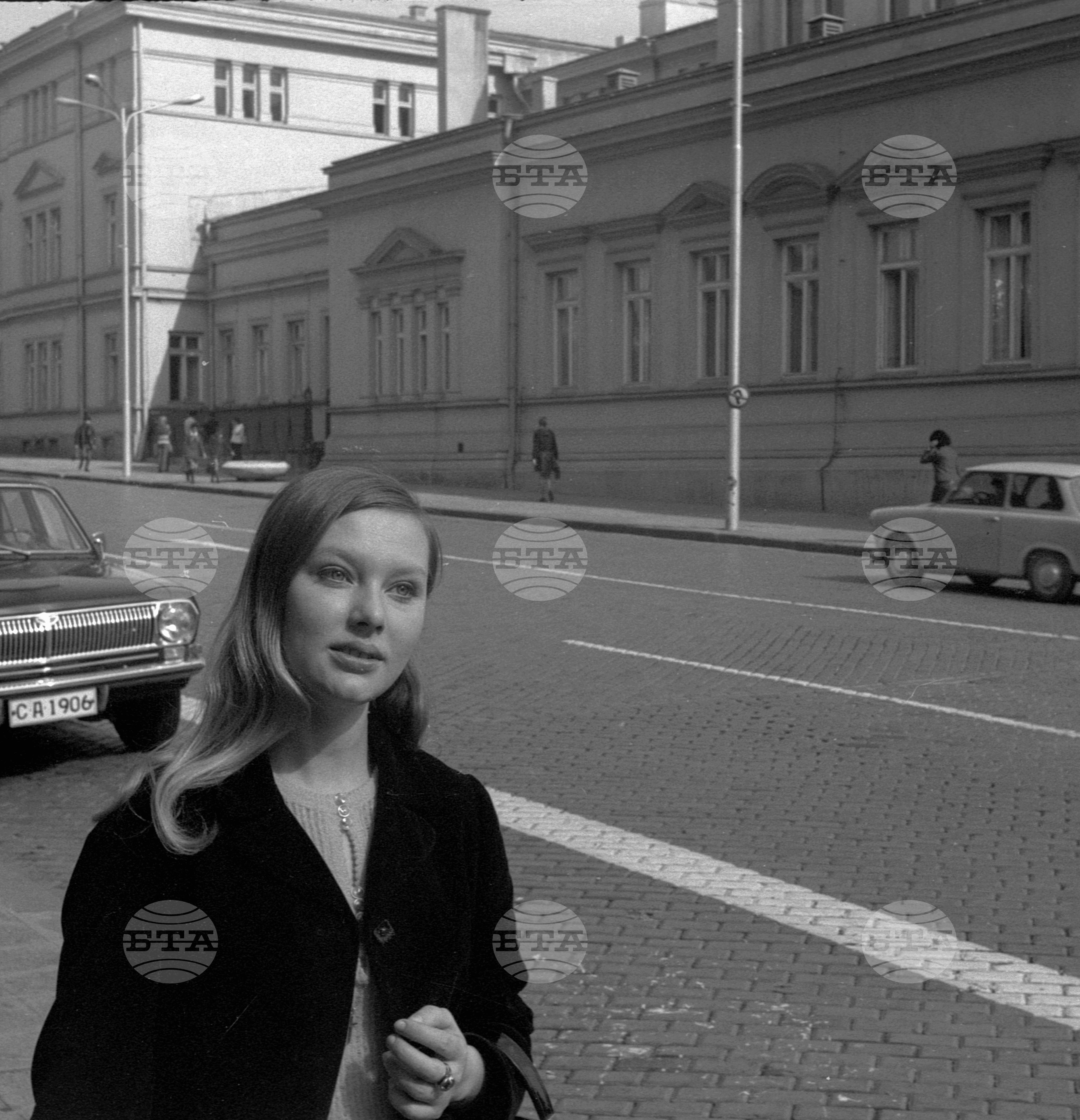 Съветската киноартистка Людмила Савелиева из София