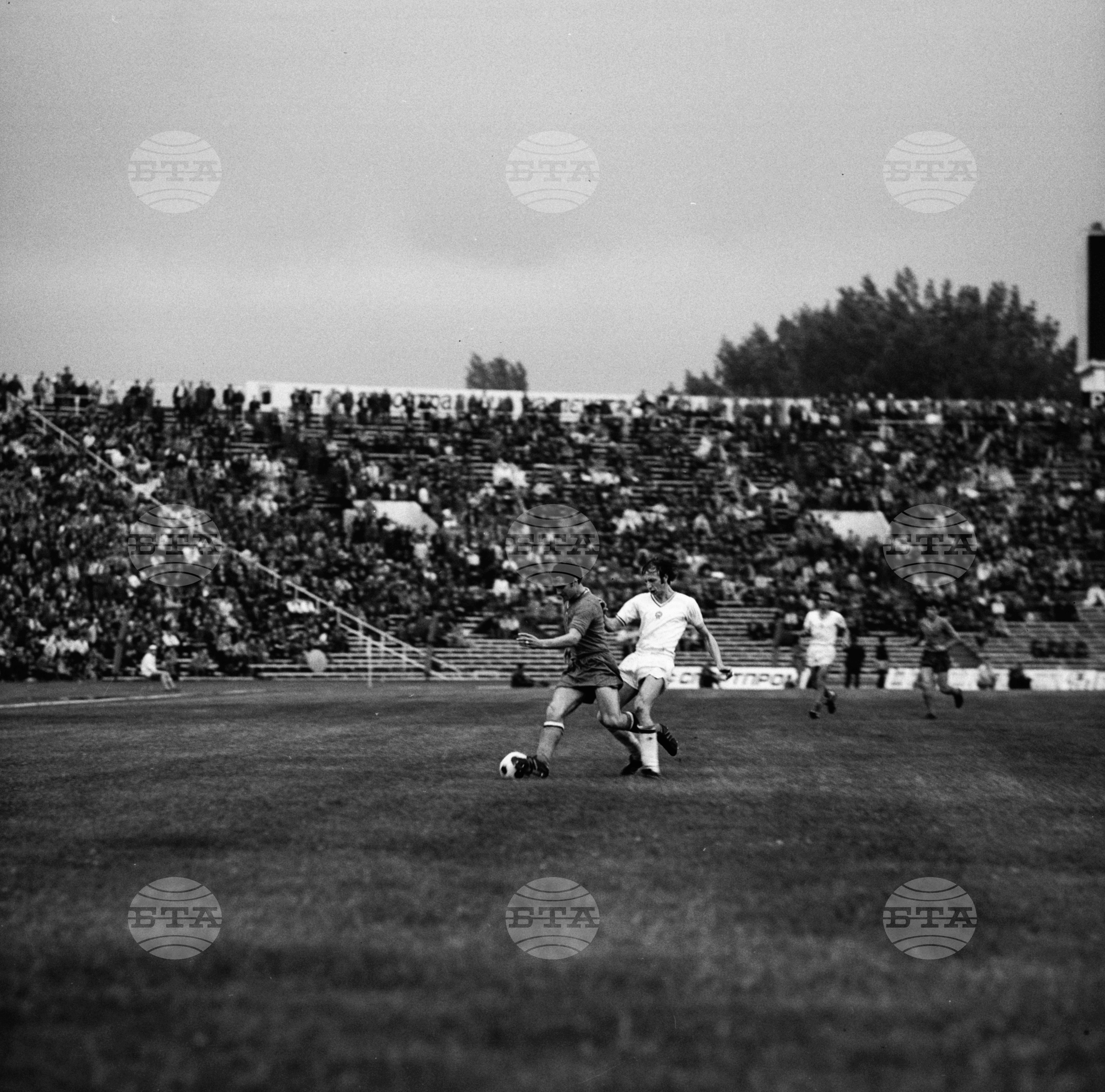Футболна среща между отборите на Унгария и България 3:0