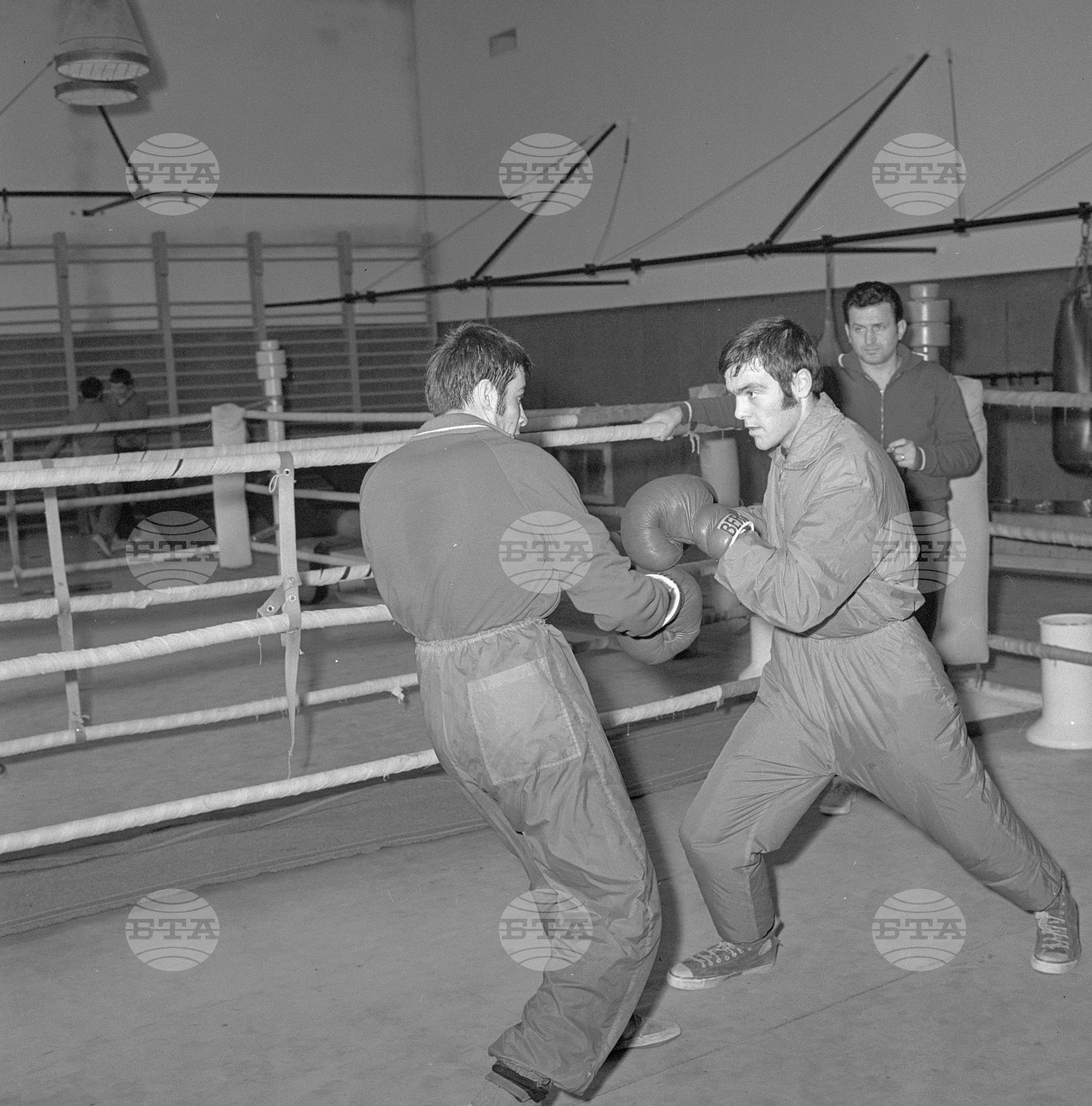 Към върховете на големия спорт