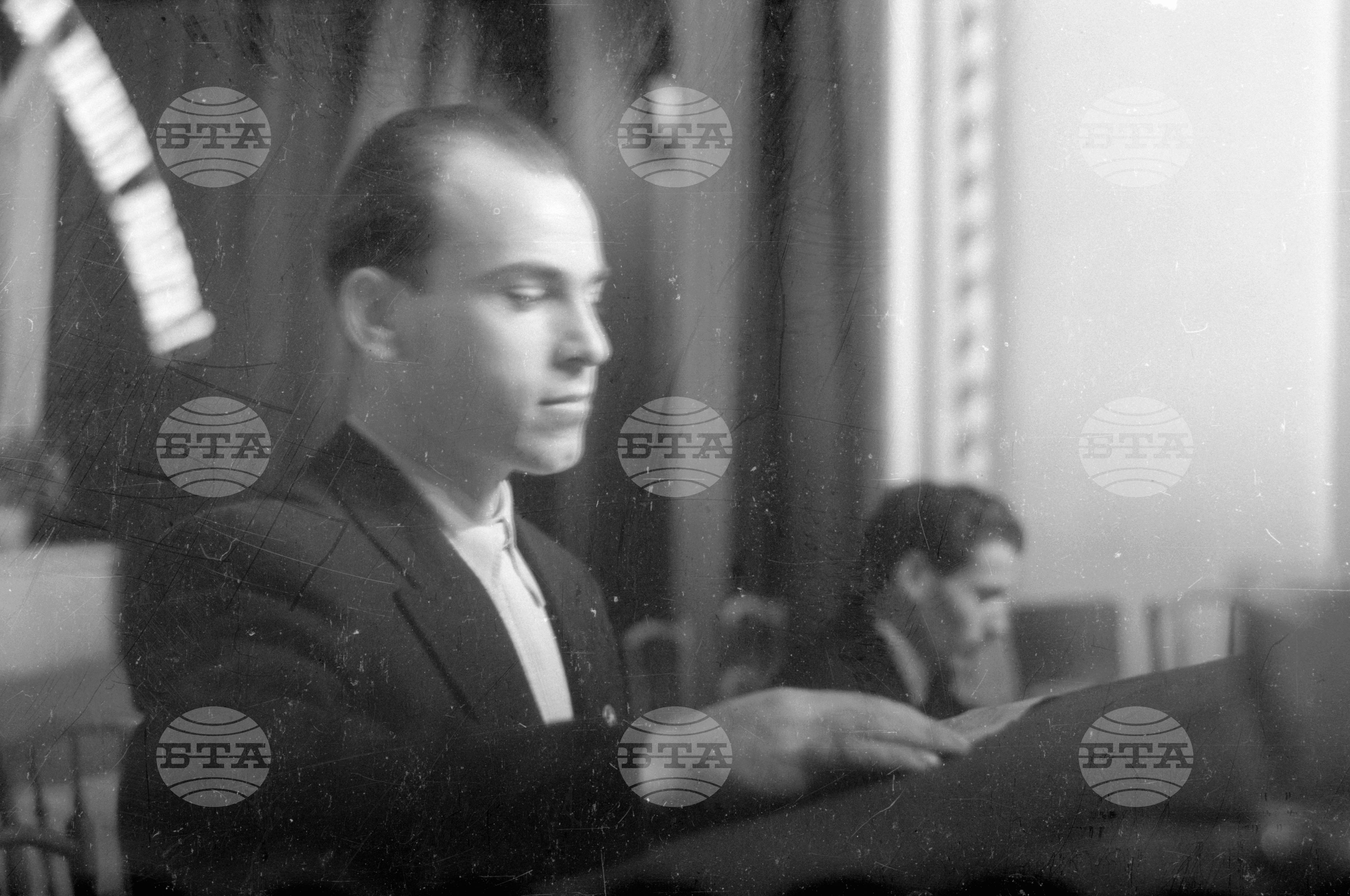Втори пленум на ЦК на ДСНМ. 16 юни 1951 г. Събрание на ДСНМ (Държавен съвет на народната младеж)