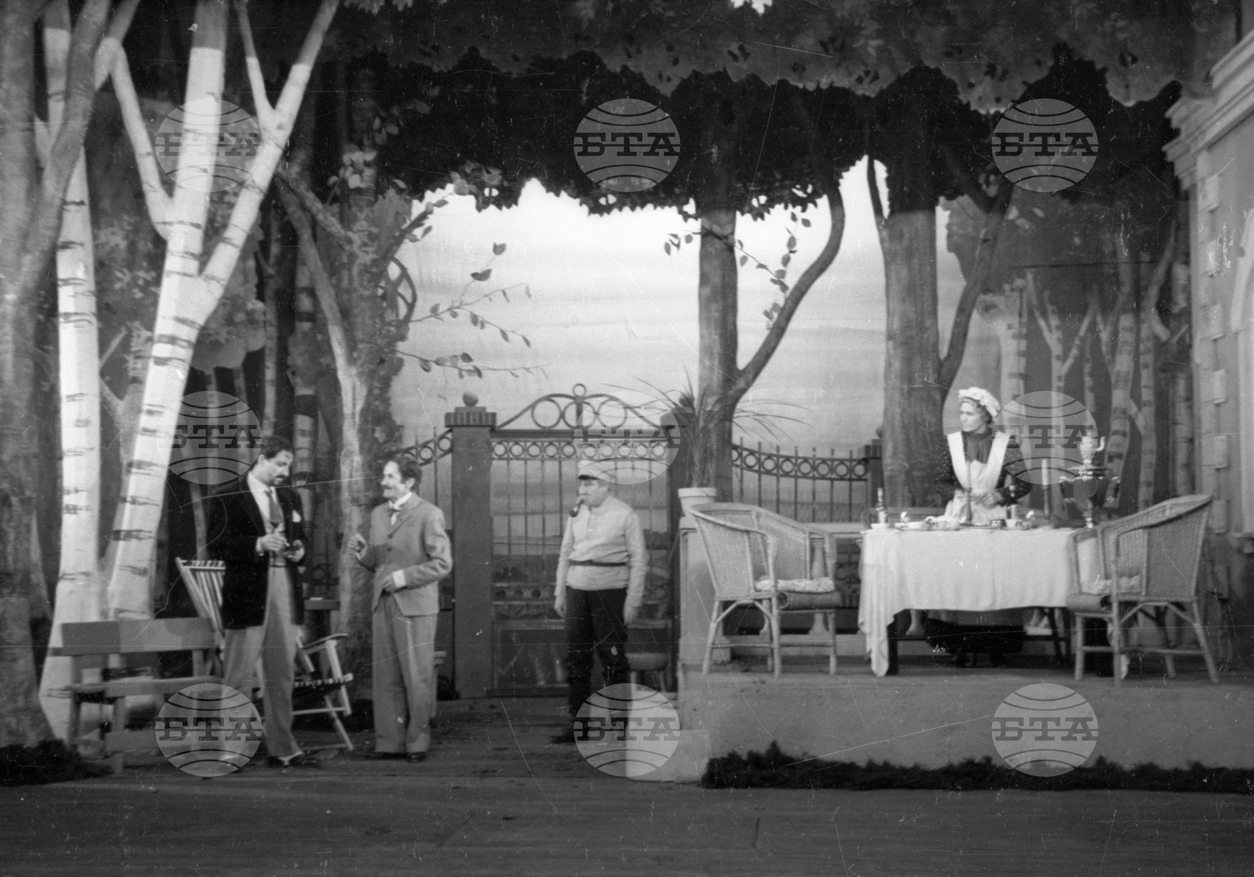 Народен театър "Иван Вазов", 1951 - част 2