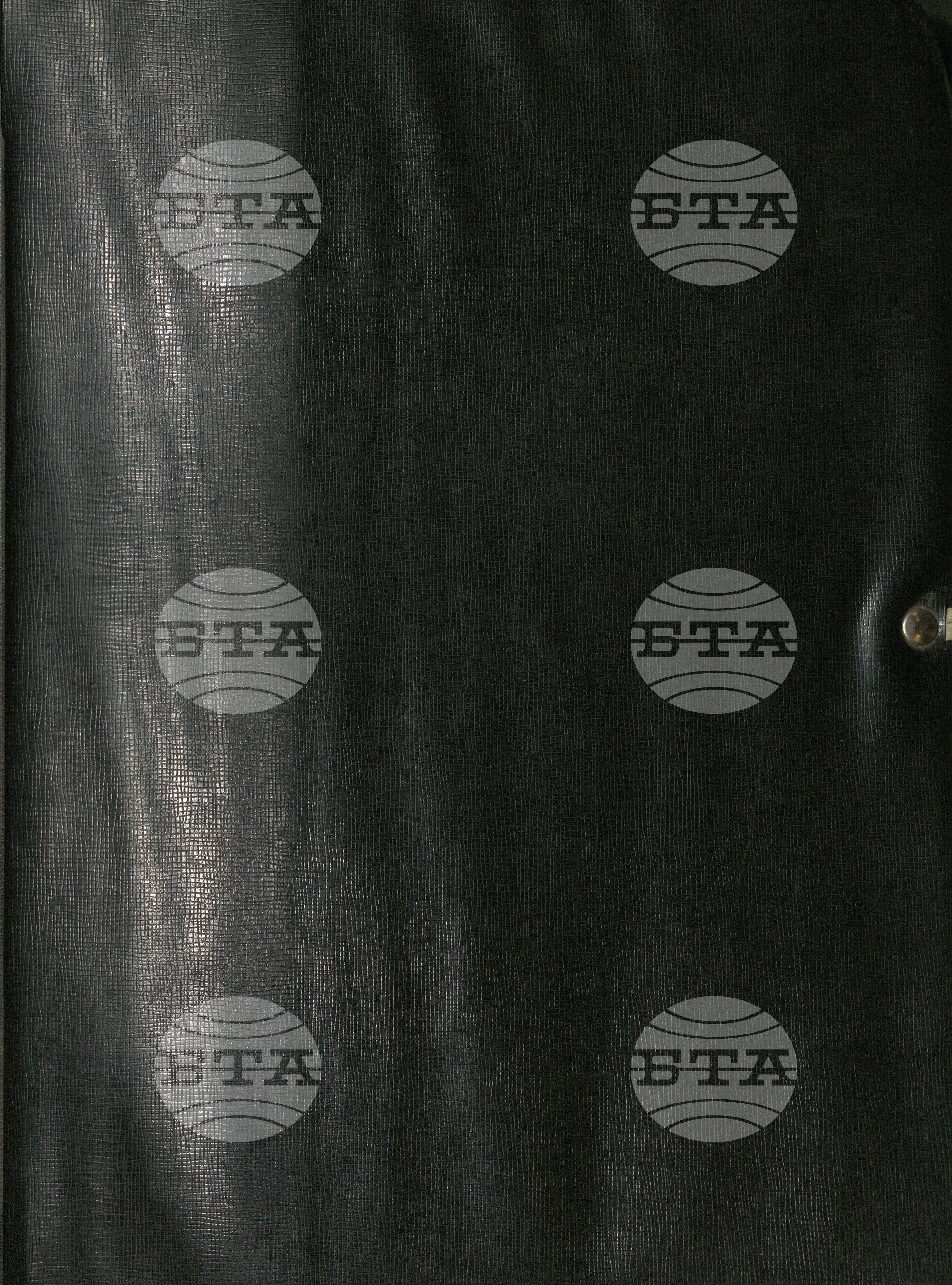 Външна политика, Акредитивни писма, 1976-1988