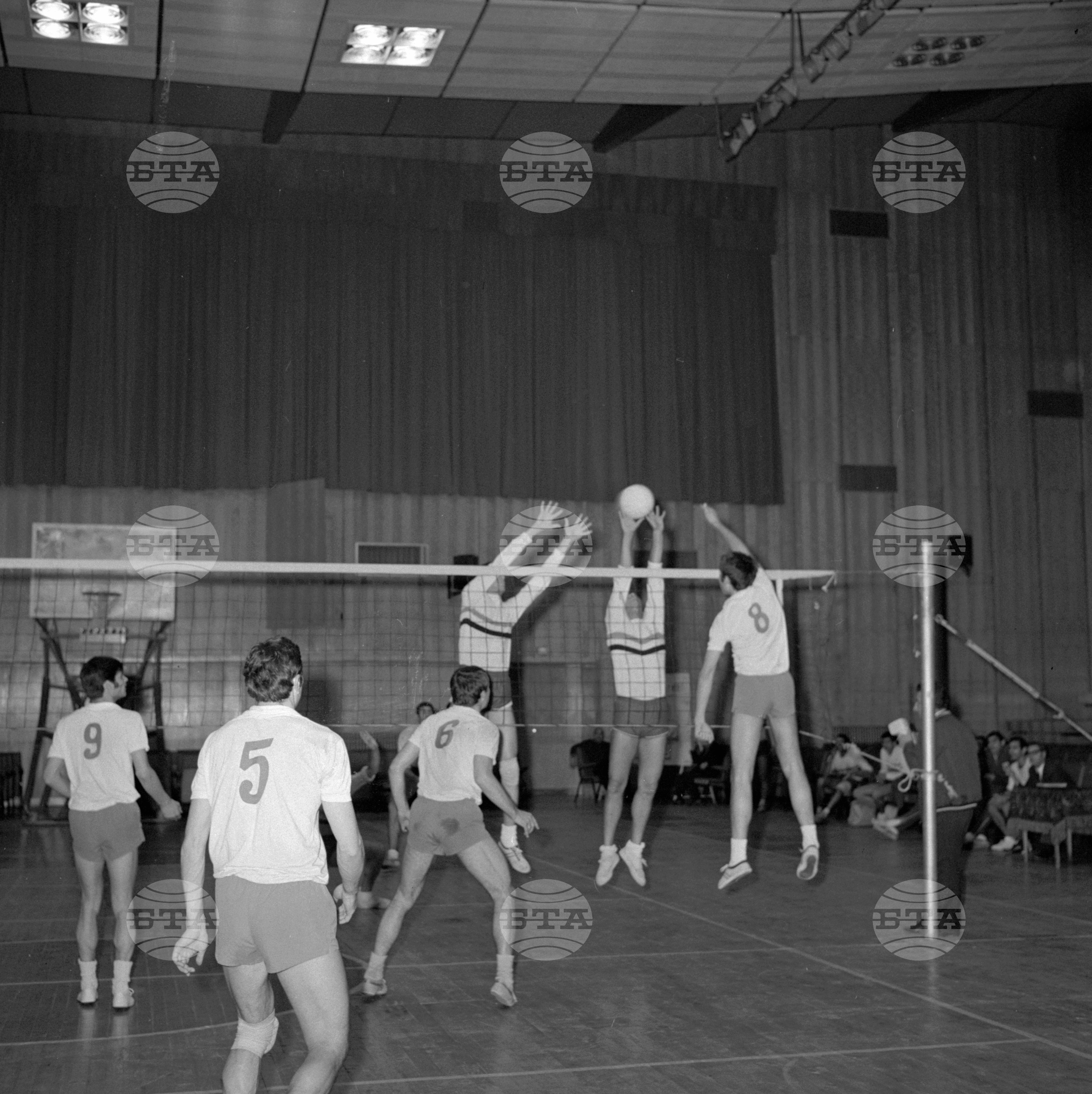 Седмица на българо-египетската спортна дружба през 1971 година. Волейбол "Академик" (София) - "АР" (Египет)