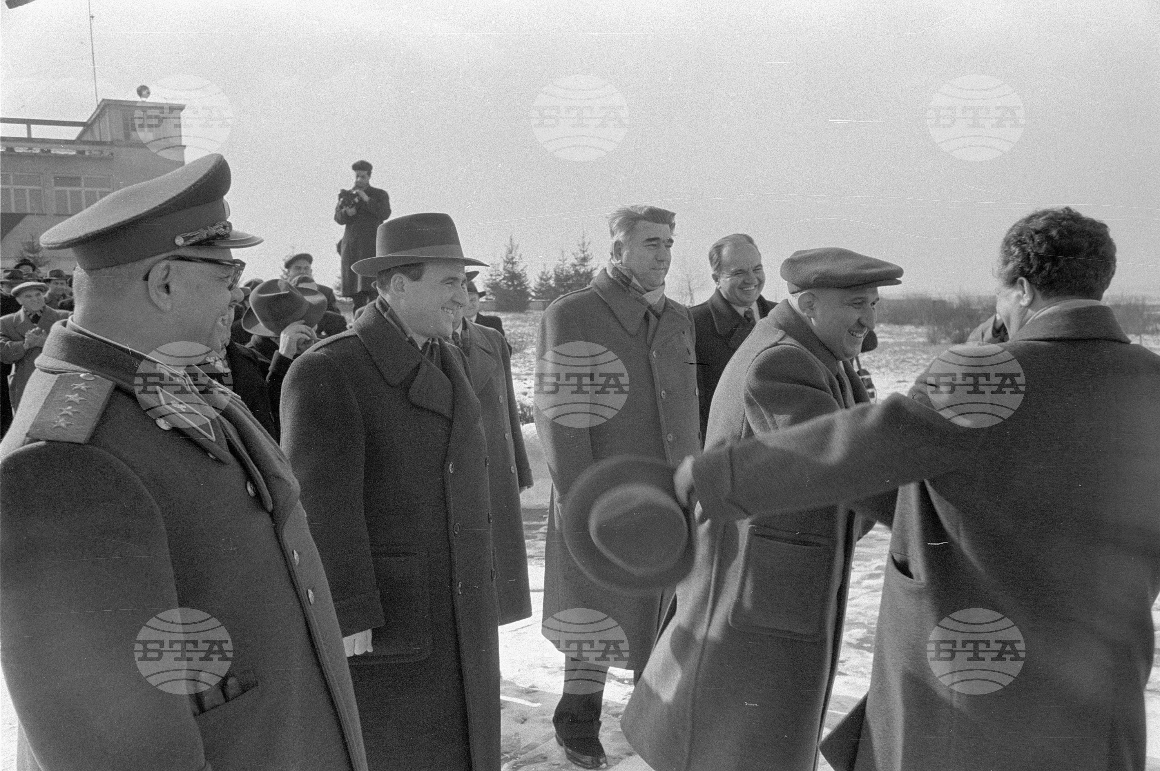 Българската правителствена делегация се завърна от Албания