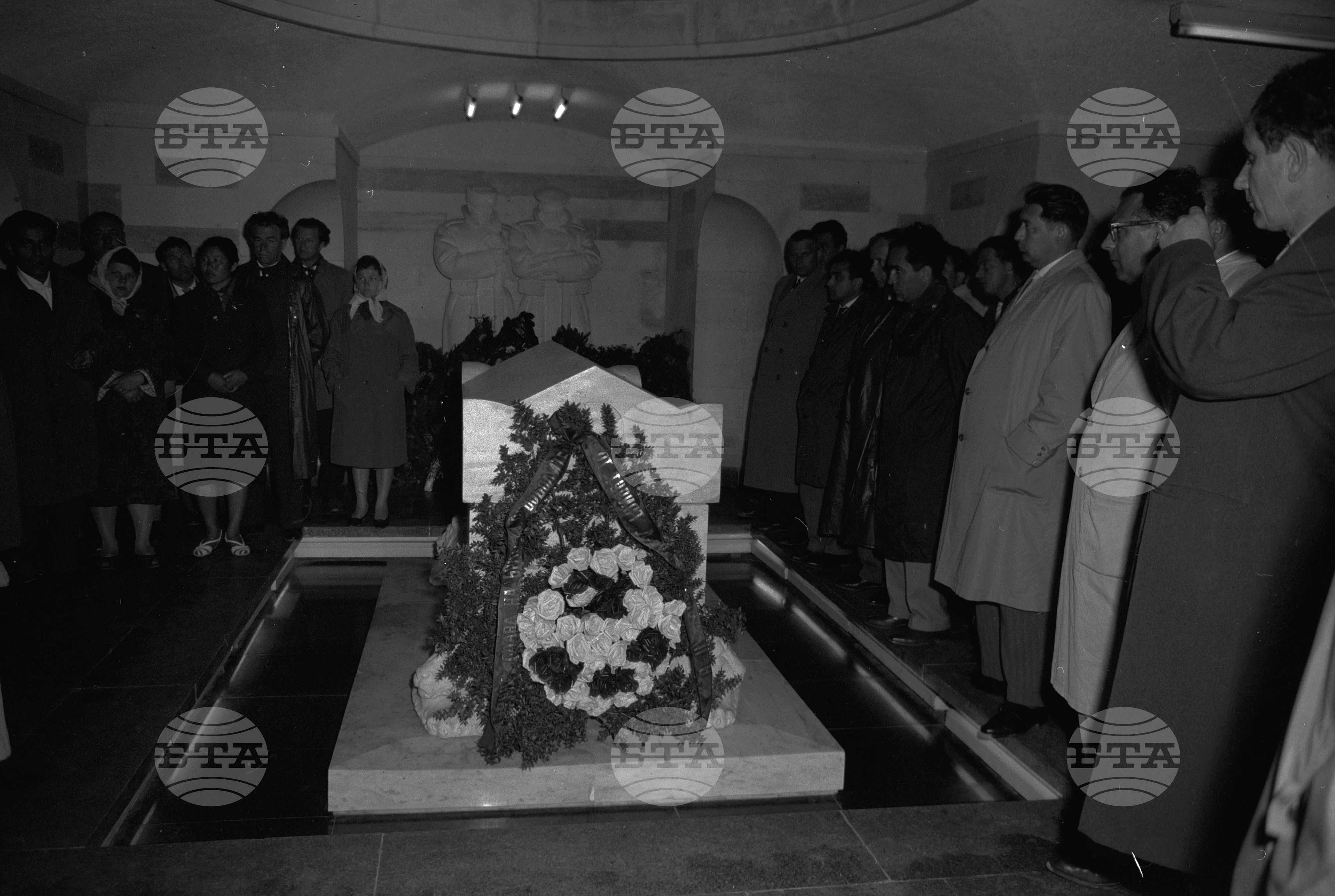Делегацията на Върховния съвет на Съветския съюз на обиколка из страната