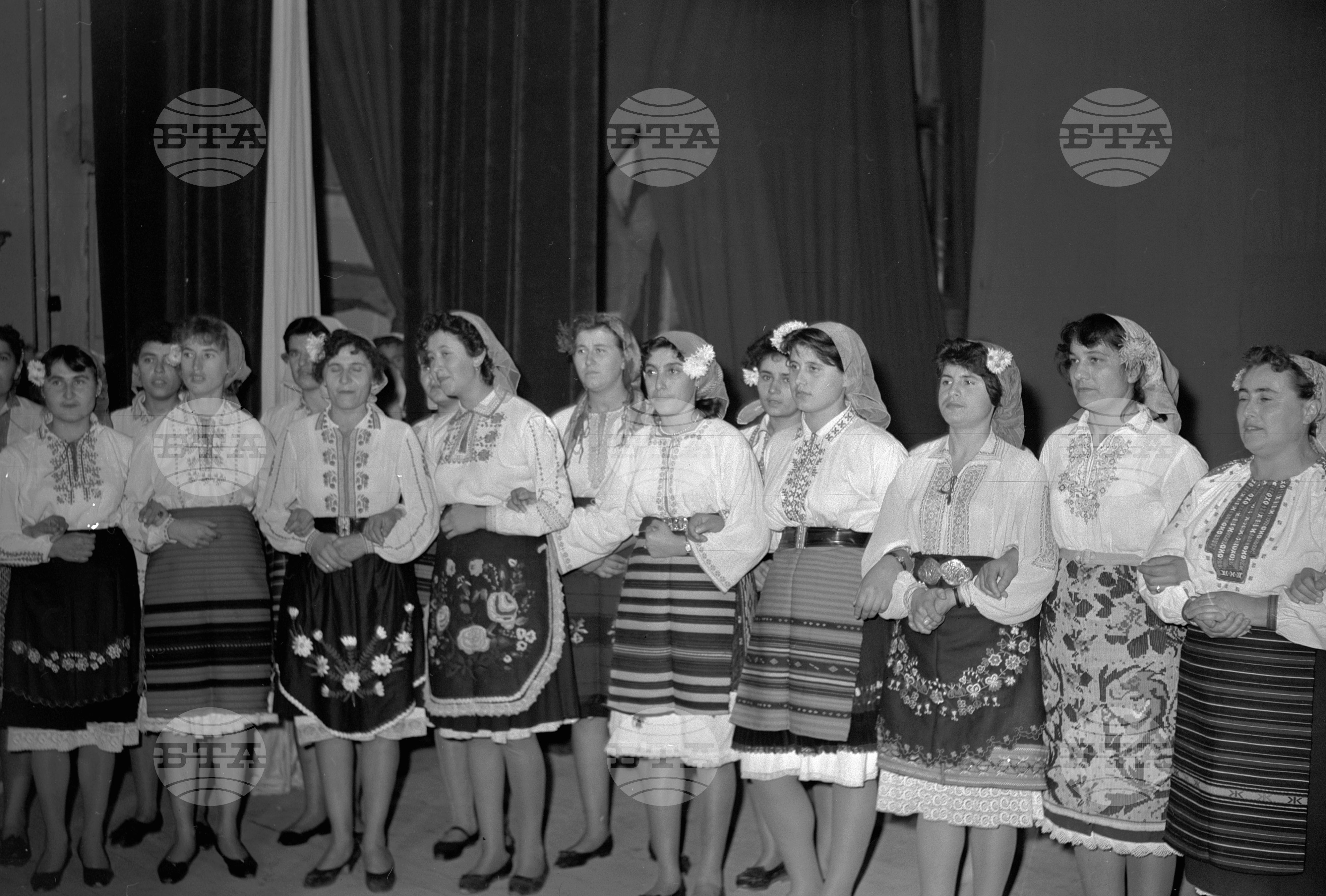 Културен празник в град Елена