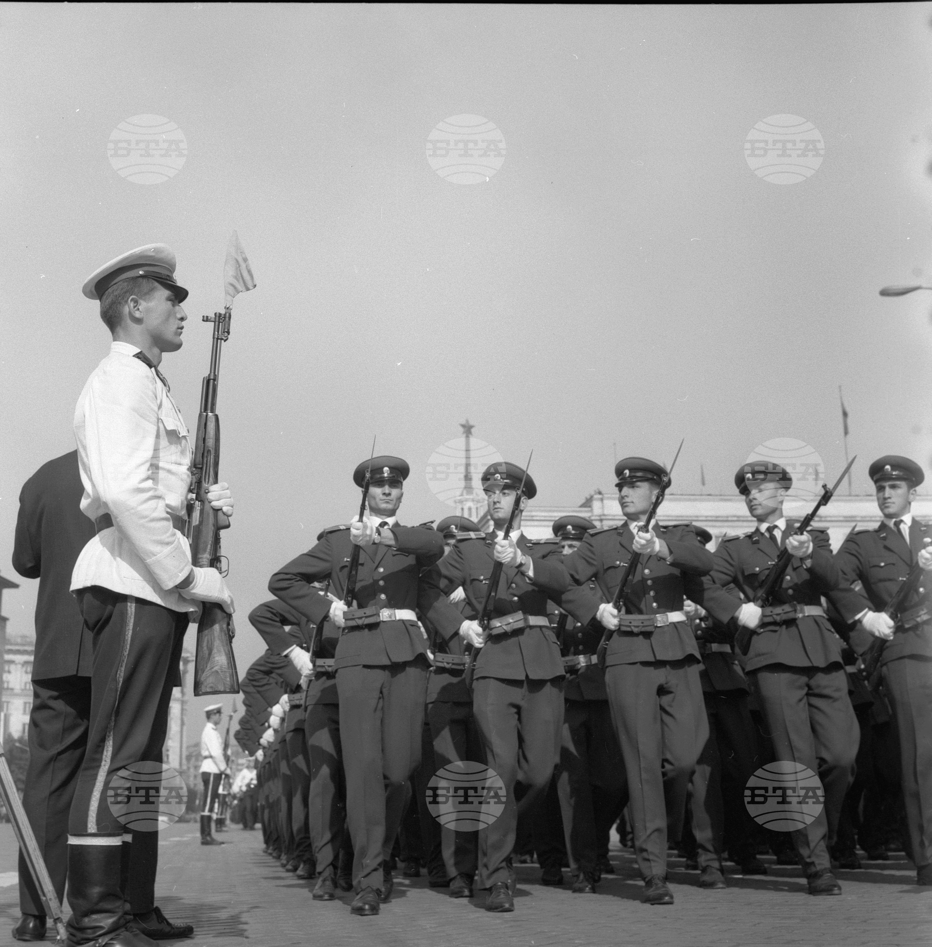 Деветосептемврийска манифестация в Столицата - 1966 година