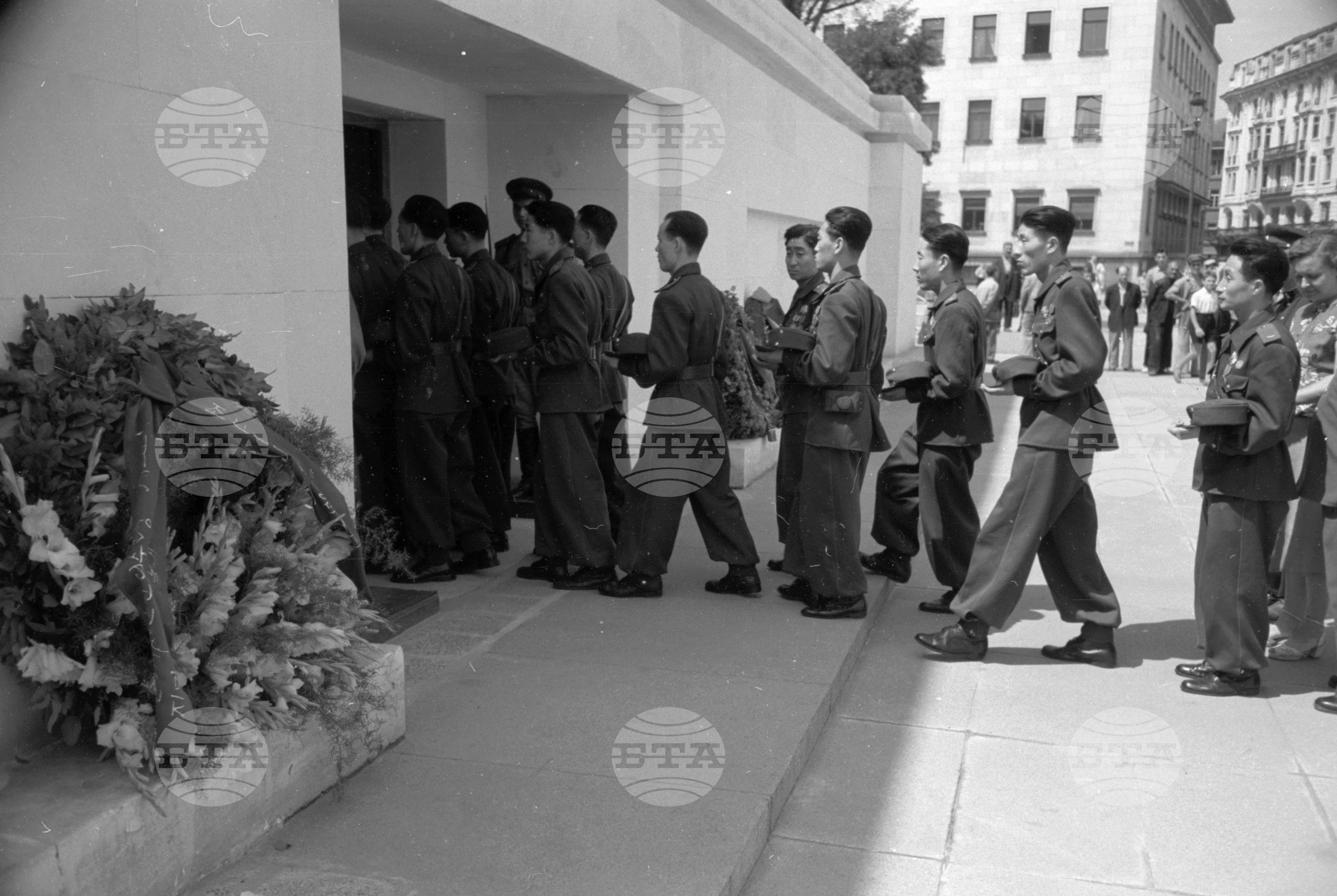 Ансамбъл за песни и танци при Корейската народна армия в България - 1953 година