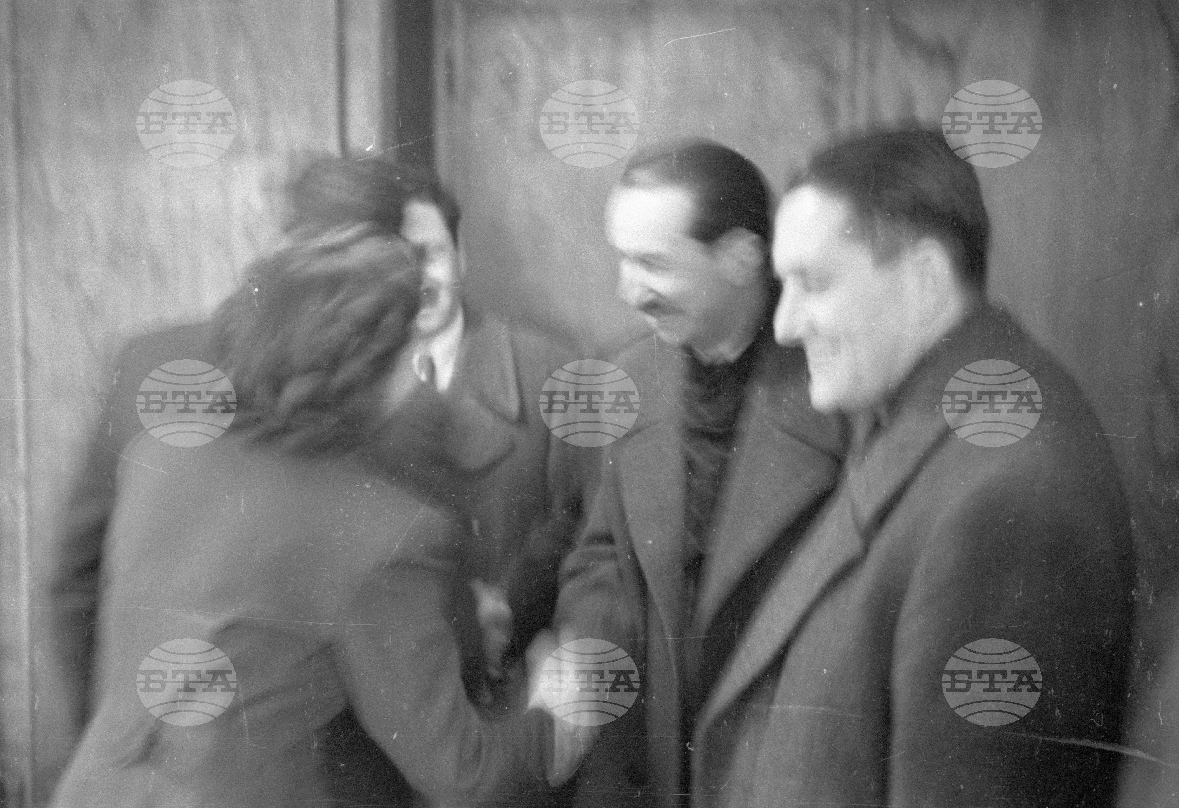 Сключване на граждански брак през 1951 година