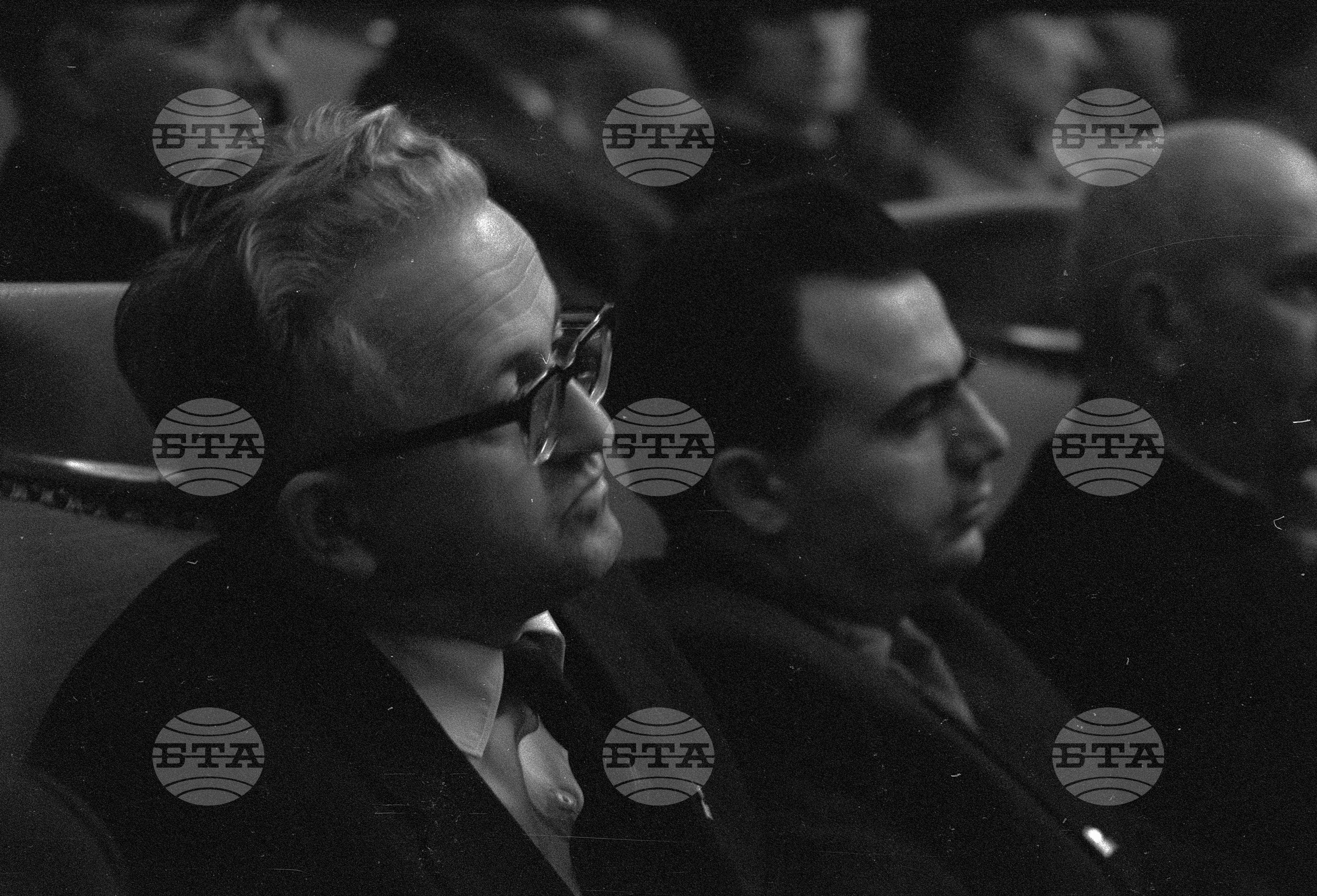 Осмият конгрес на Българската комунистическа партия част 10