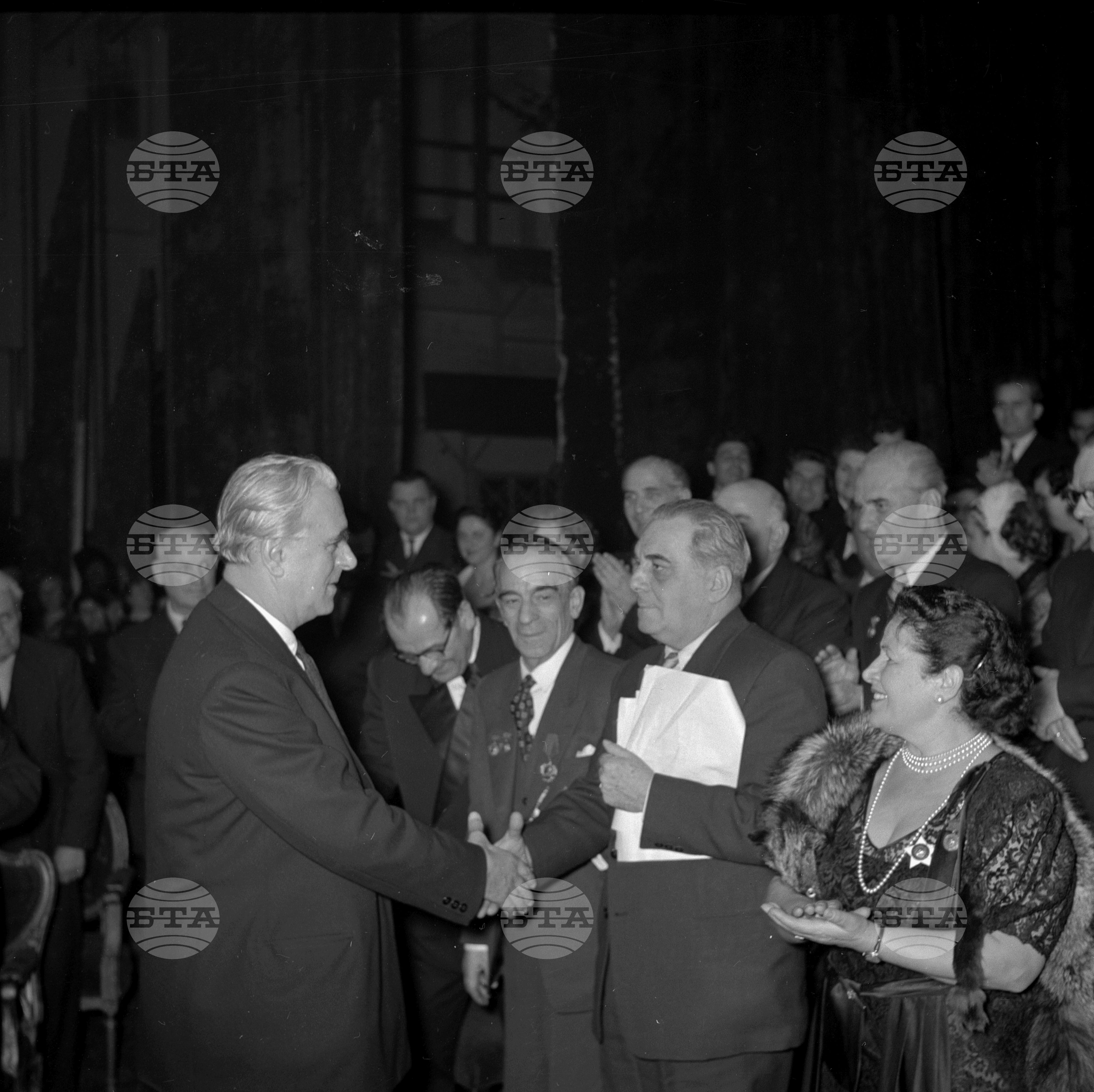Тържествено честване 100-годишнината на Българския театър