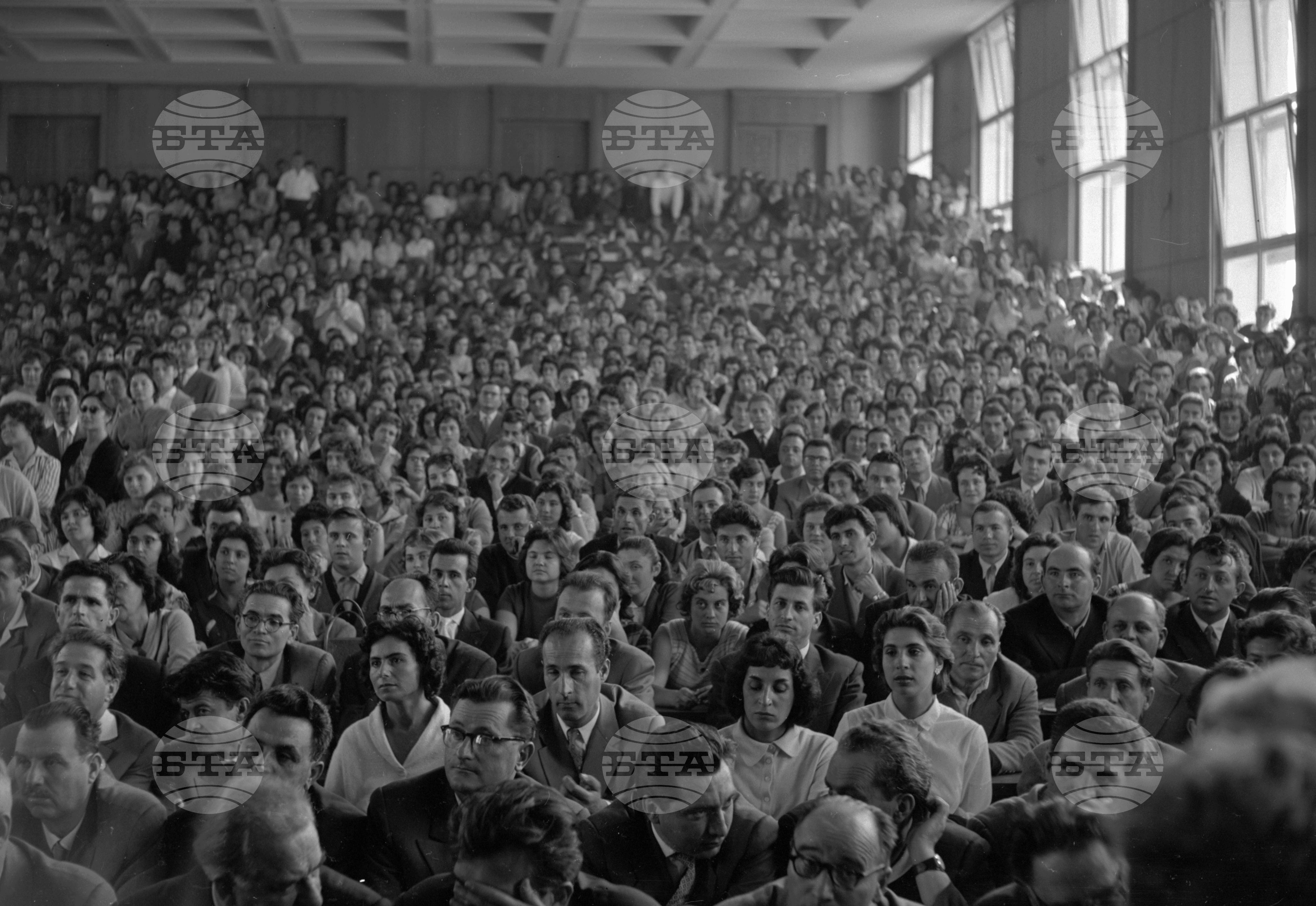 Откриване на  новата учебна 1961/1962 година в столичните учебни заведения
