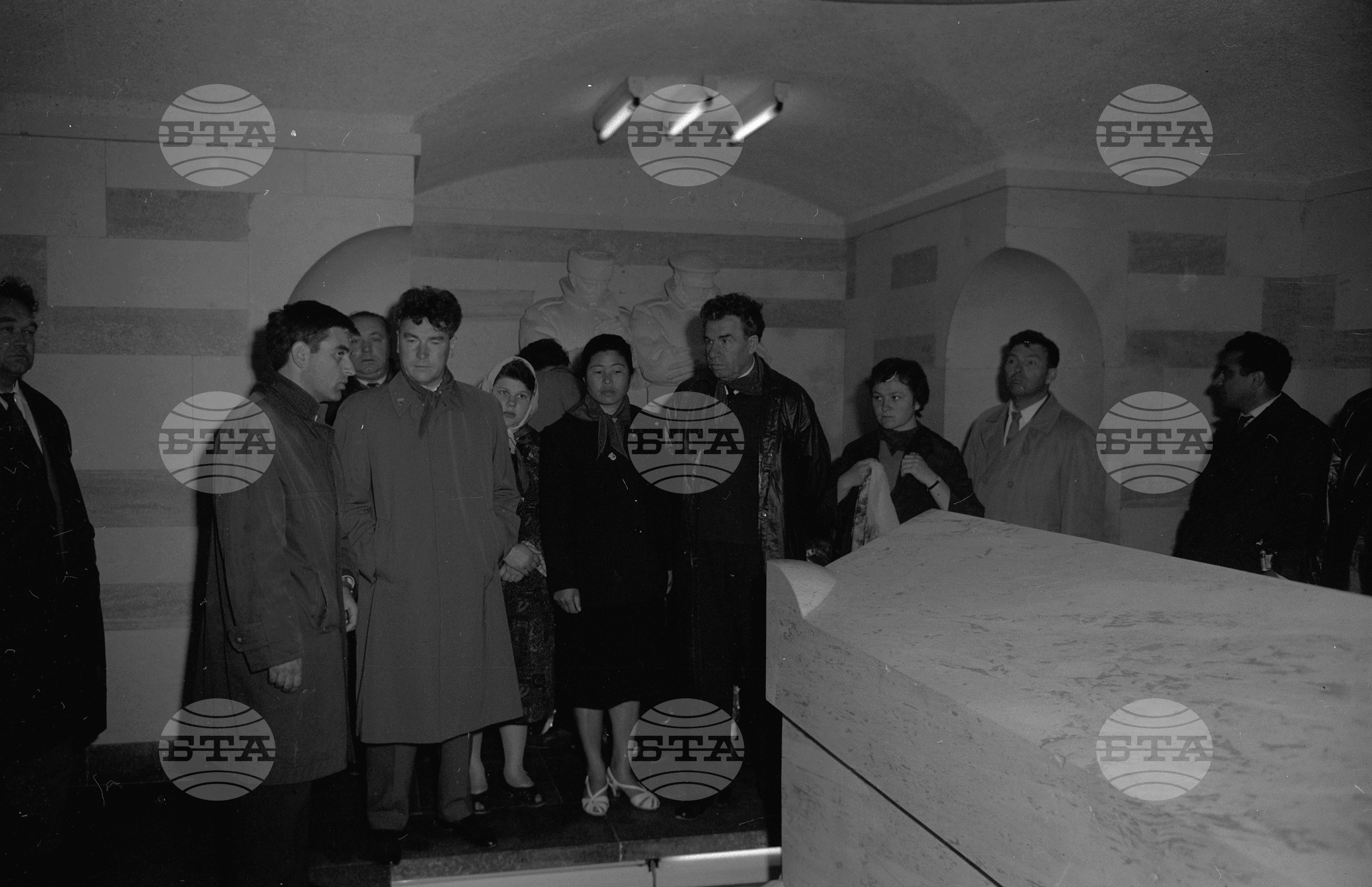 Делегацията на Върховния съвет на Съветския съюз на обиколка из страната