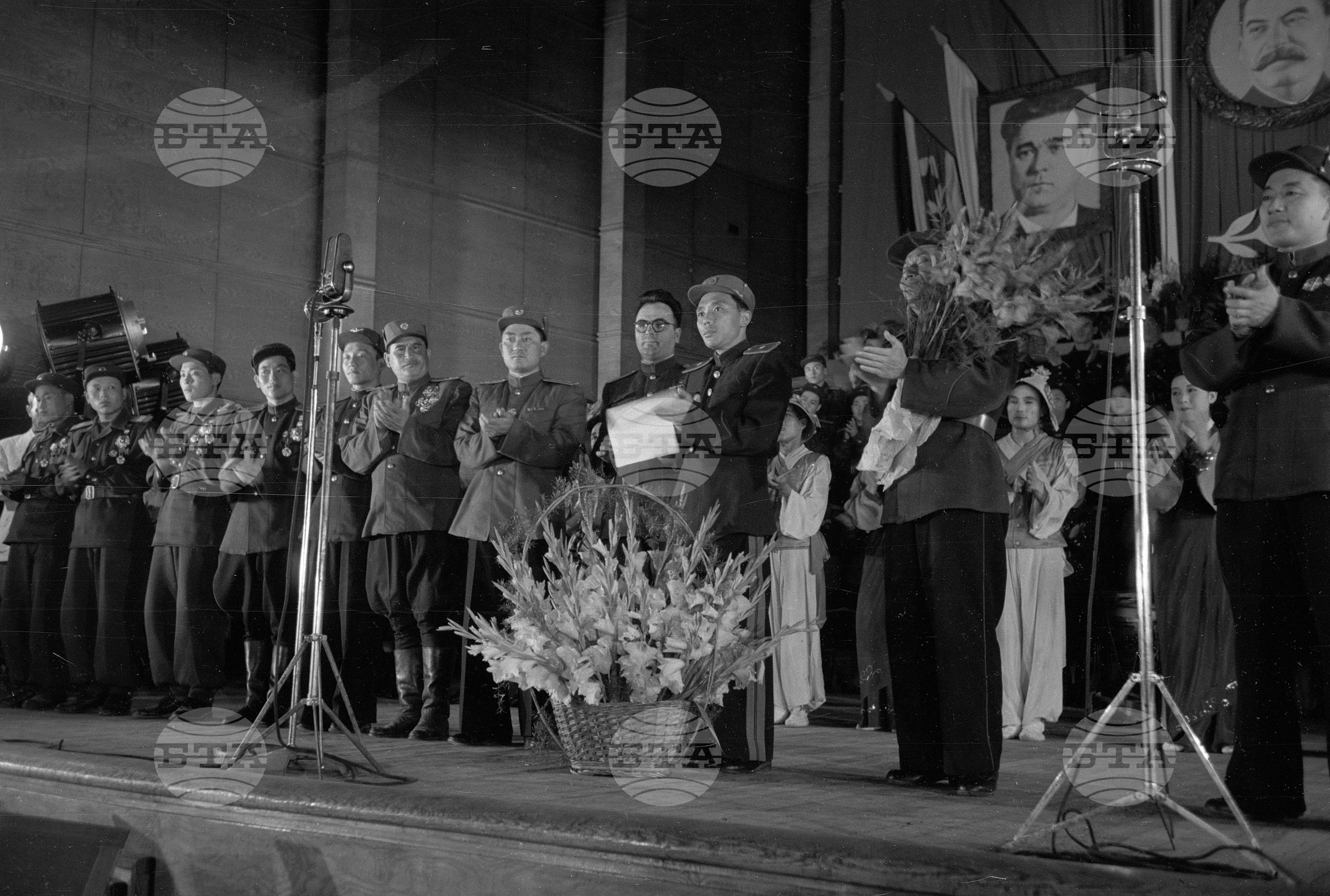 Ансамбъл за песни и танци при Корейската народна армия в България - 1953 година