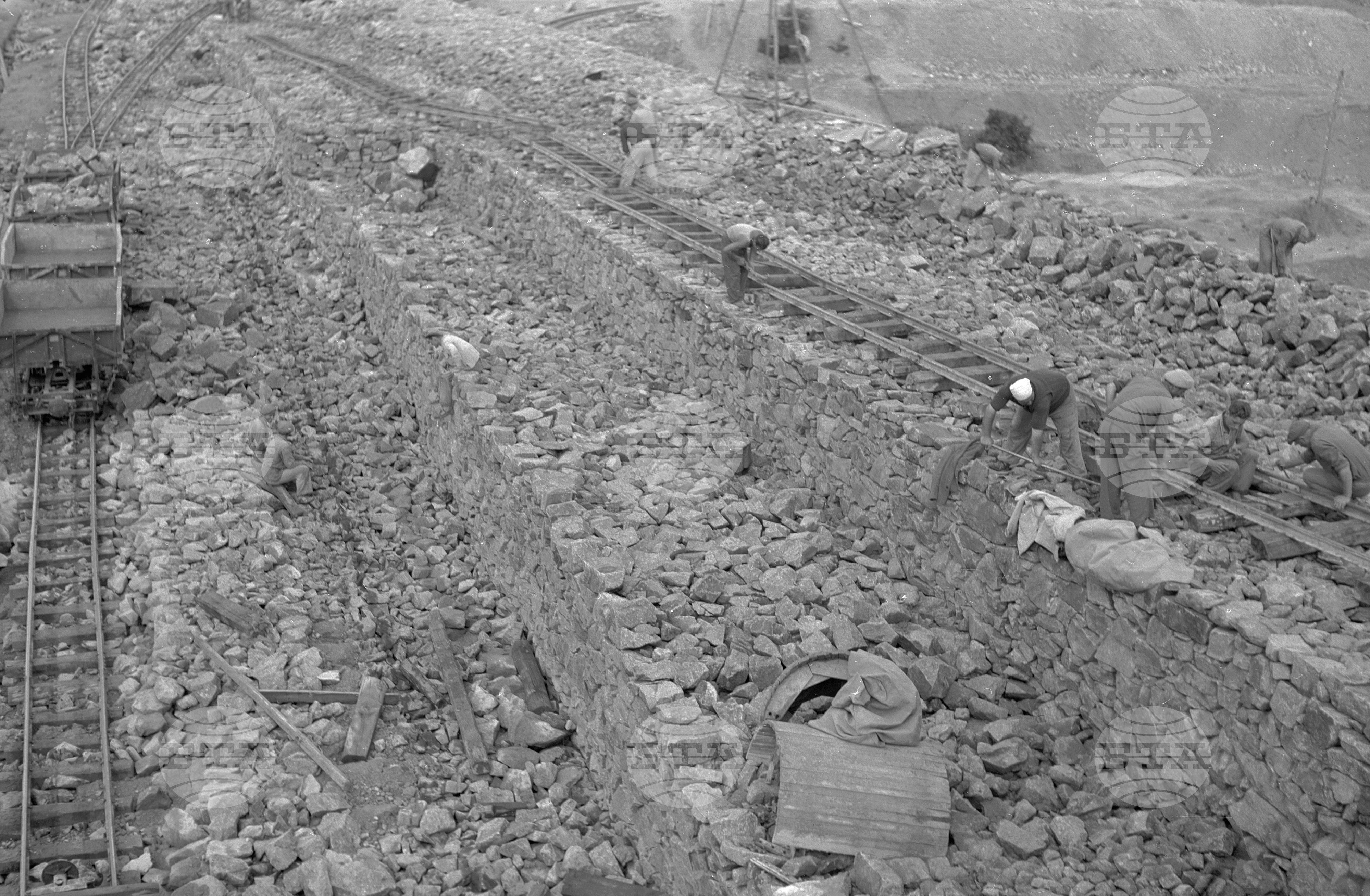 Язовир "Георги Димитров" (днешен язовир "Копринка") - 1953 година - изграждане