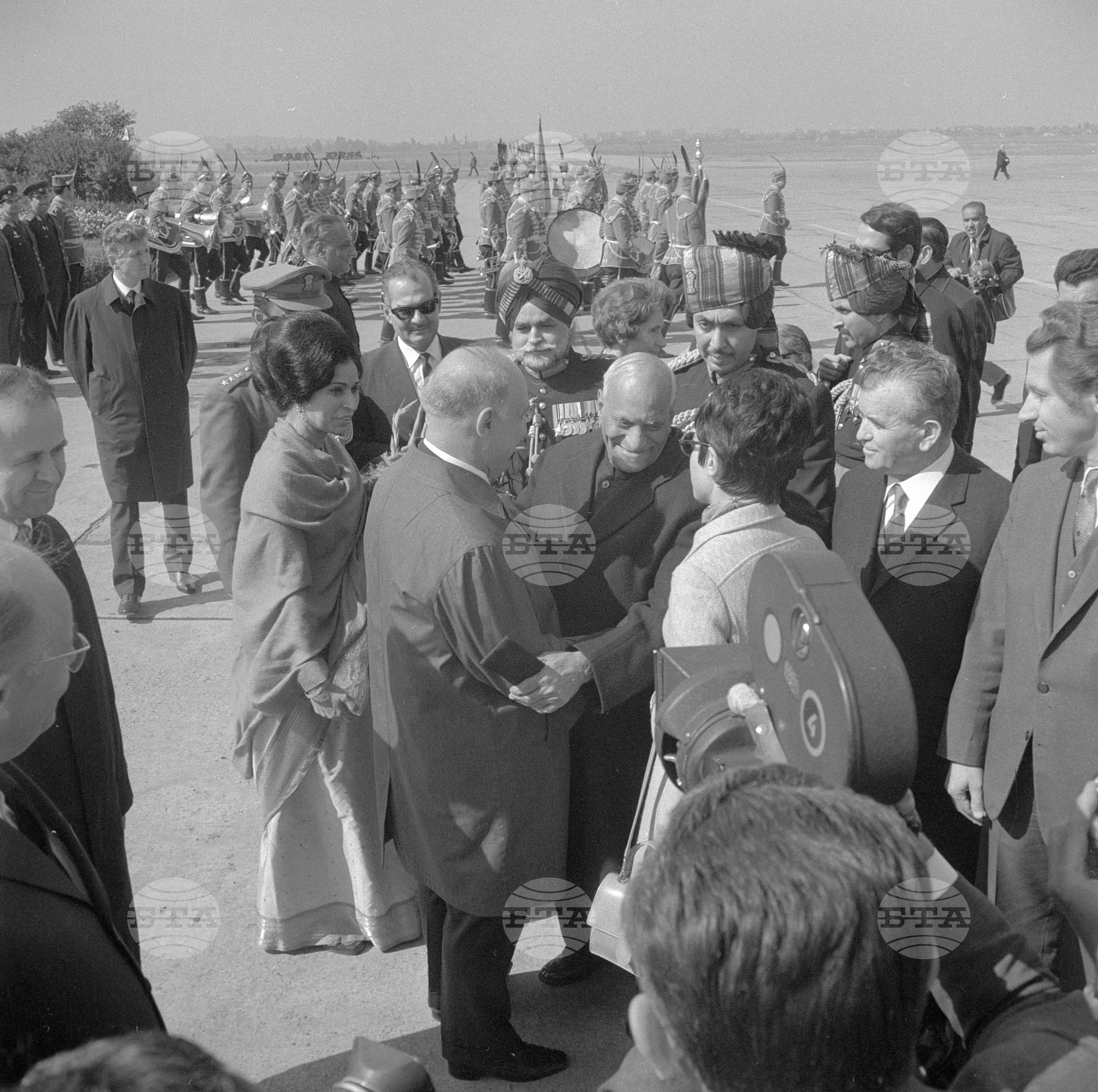 Индийският президент Варахагири Венката Гири на посещение в България - част 1