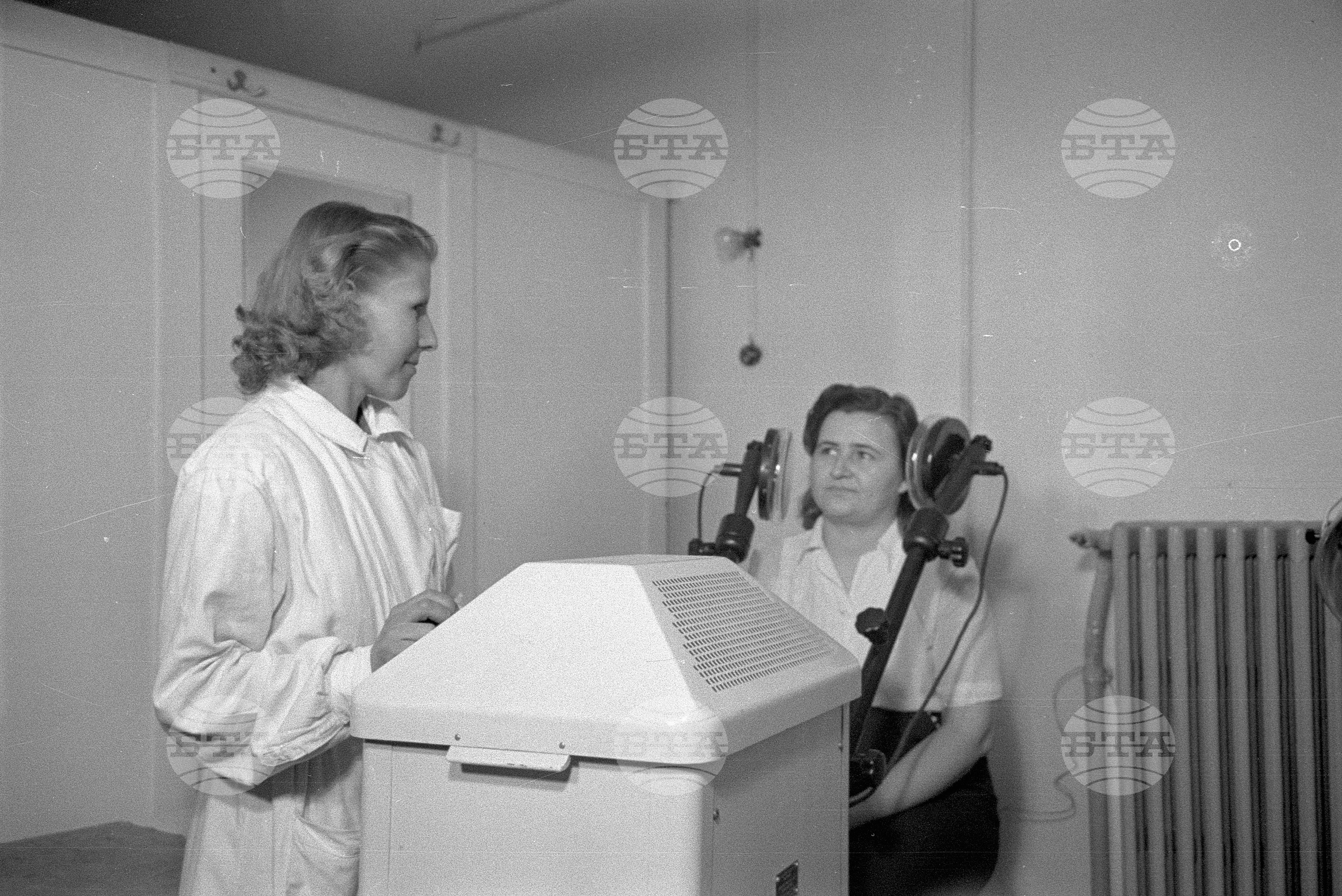 Техникум по дървообработване и вътрешна архитектура, 1951