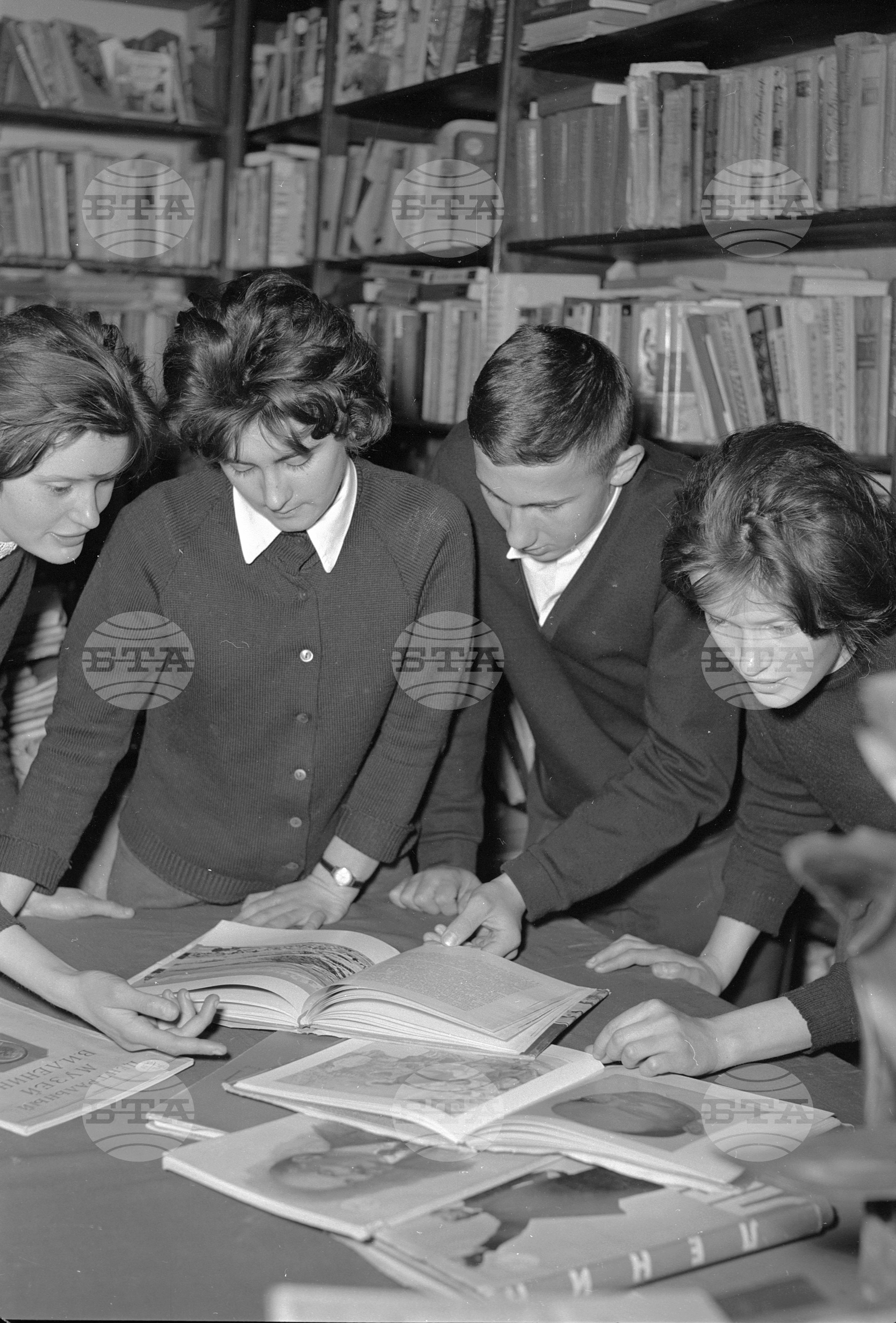 Ленински дни в средното политехническо училище №35 - с преподаване на руски език - София