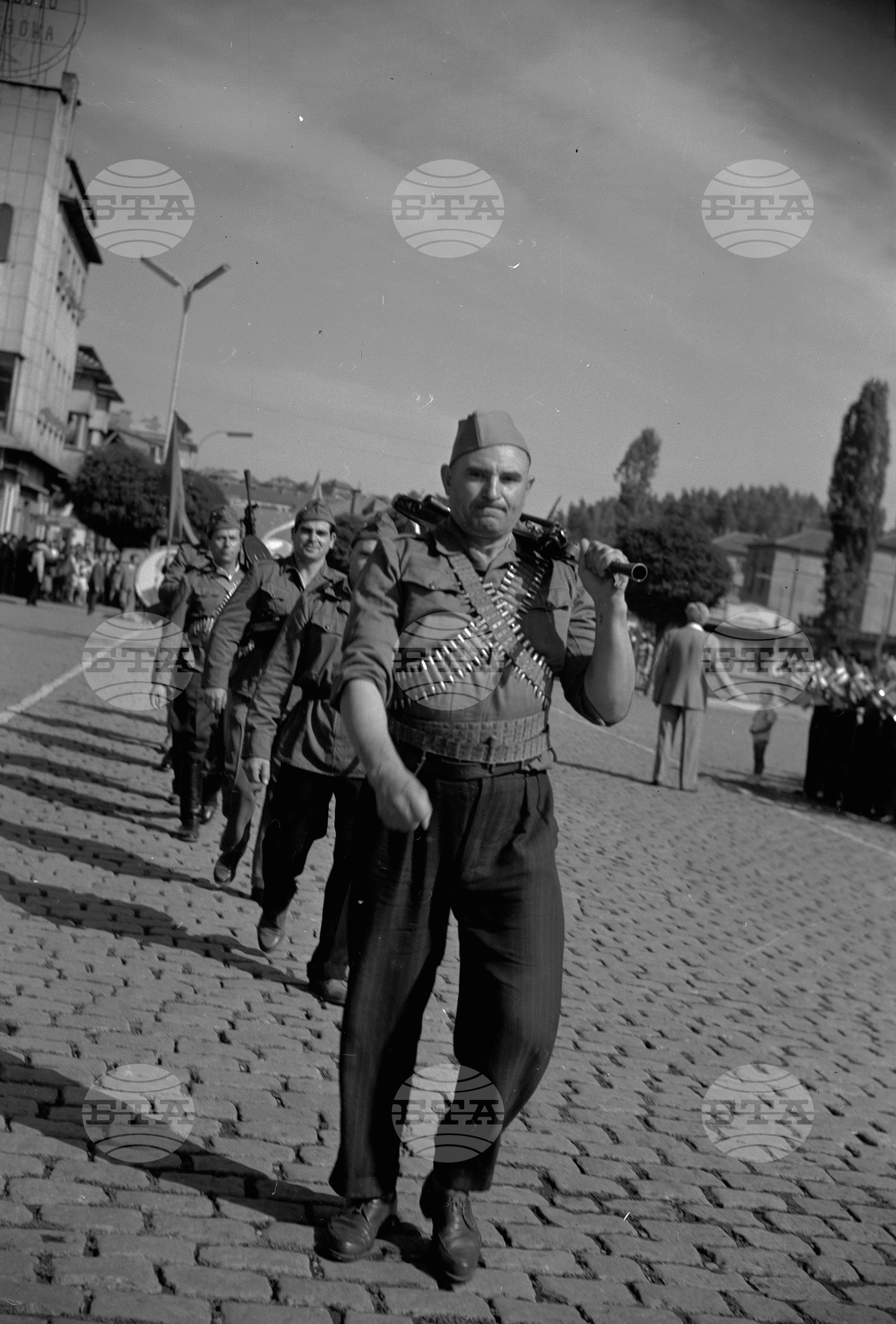 Деветосептемврийската манифестация на трудещите се в Димитрово (днес Перник)