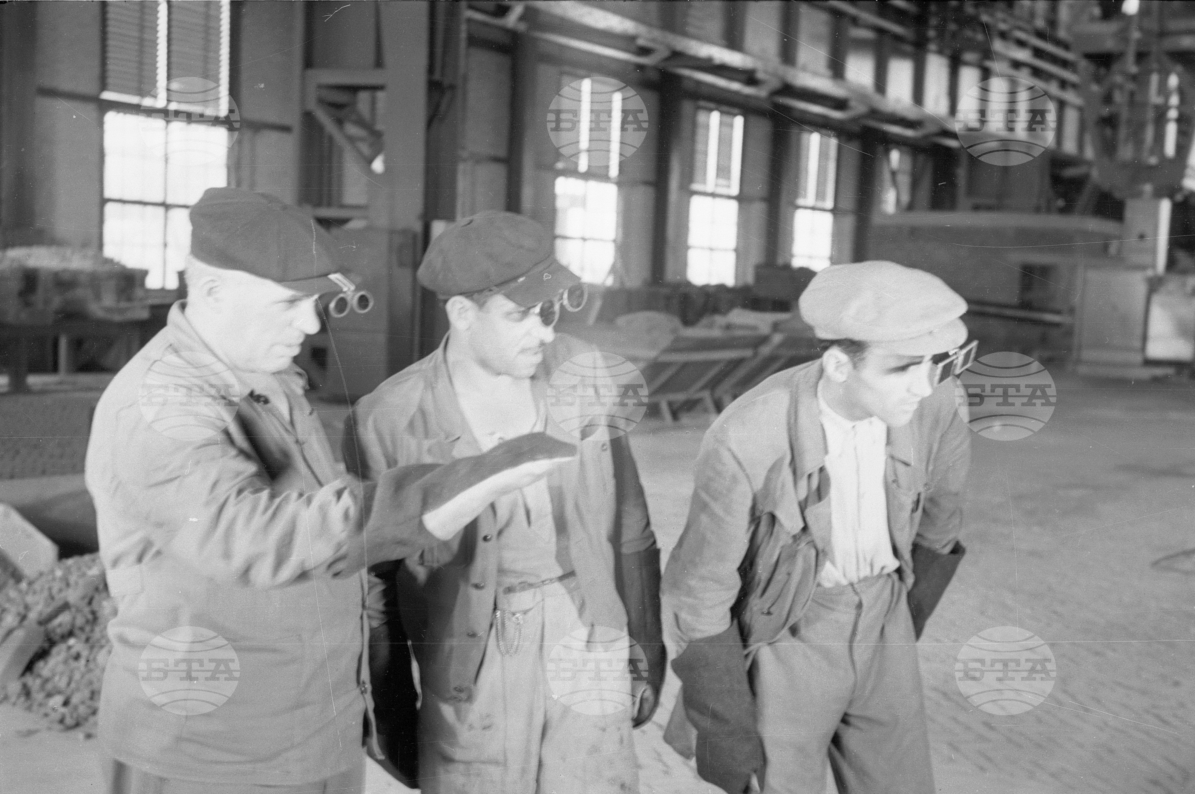 Държавен металургичен завод „Ленин“ - 1953 година - част 2
