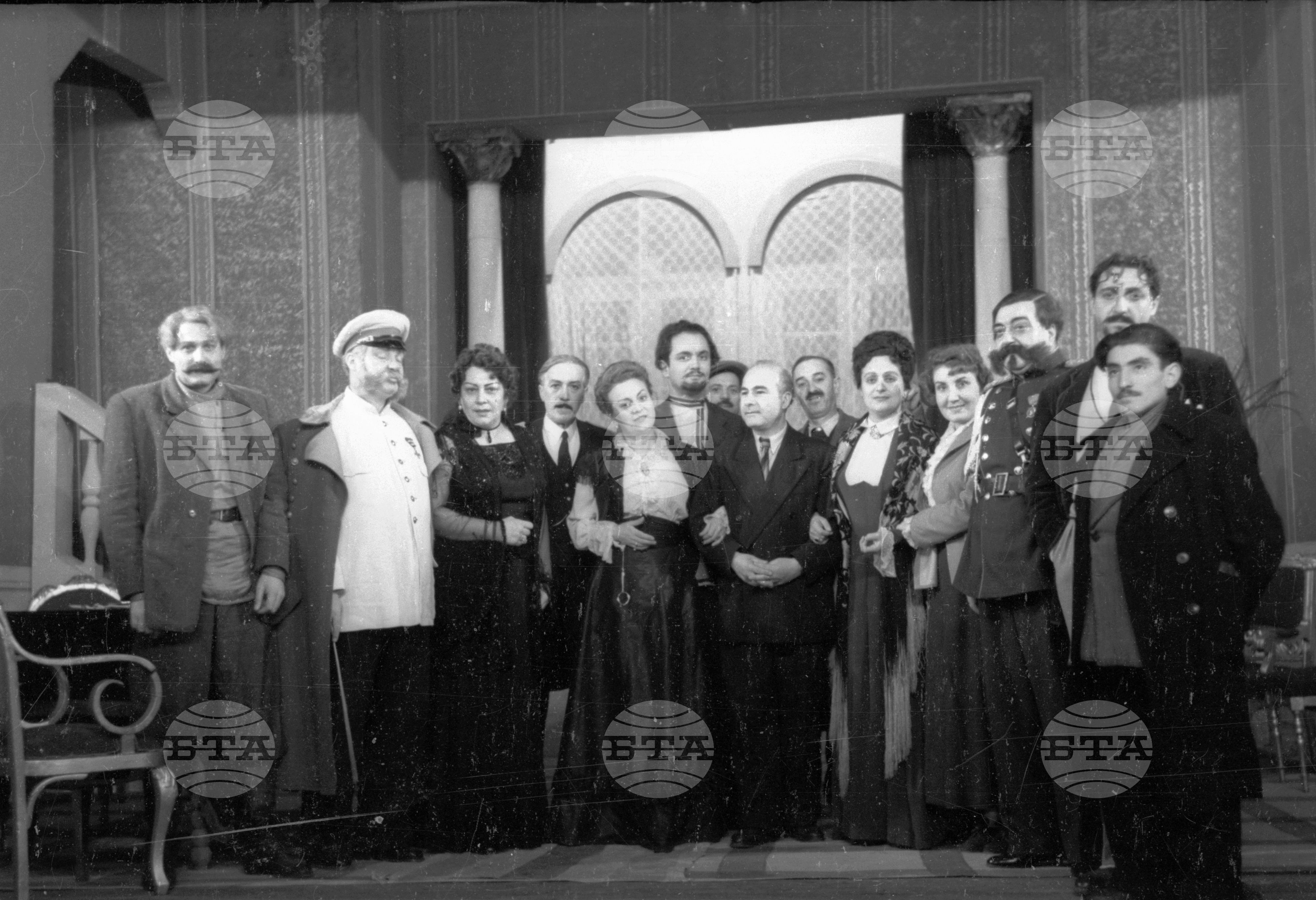 Народен театър "Иван Вазов", 1951 - част 1