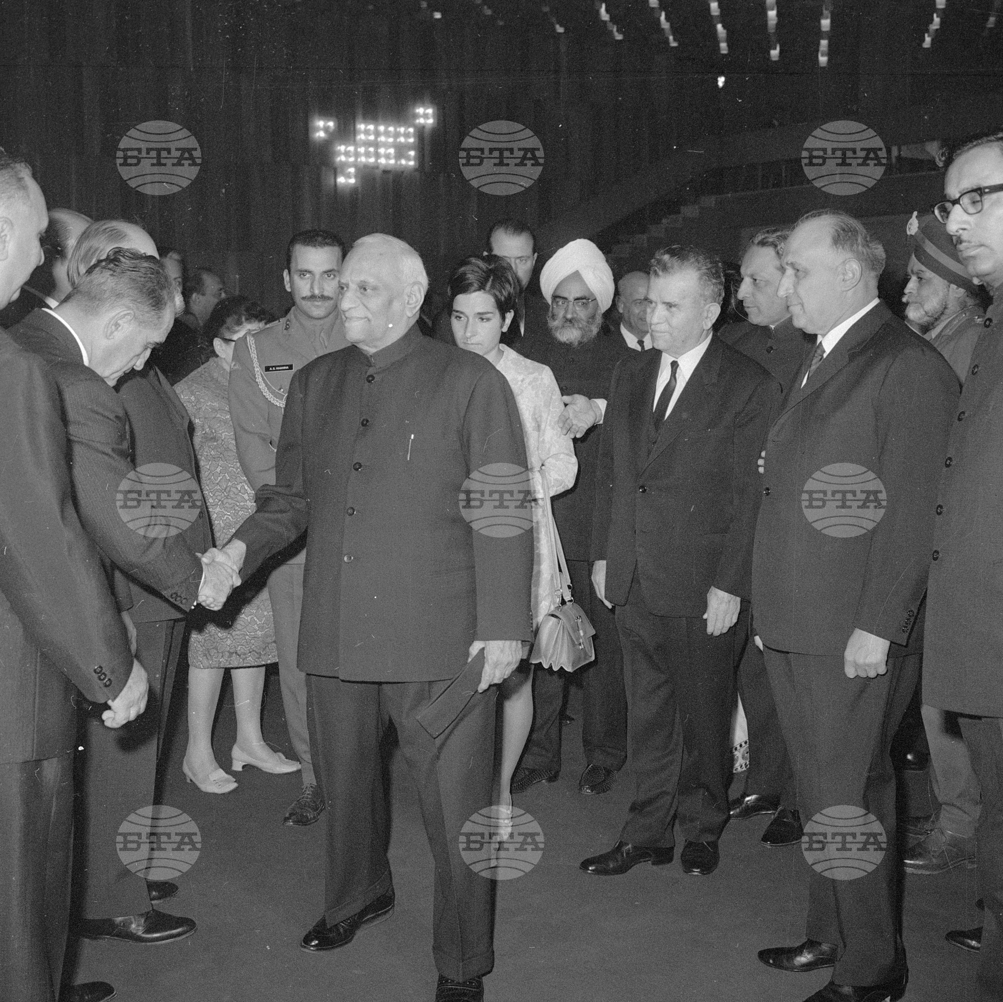 Индийският президент Варахагири Венката Гири на посещение в България - част 2