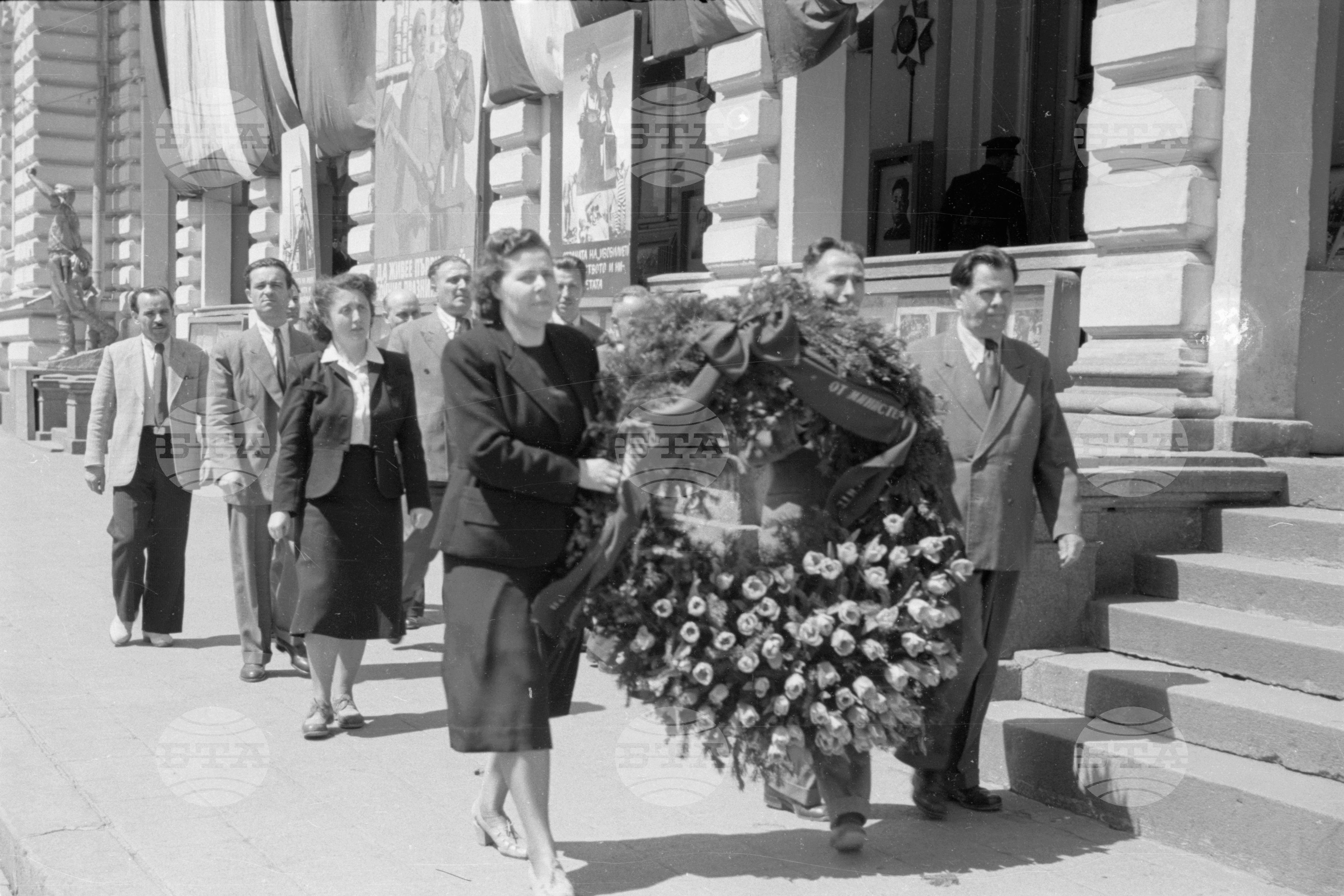 Погребение на подпредседателя на Министерски съвет и член на Политбюро на ЦК на БКП Владимир Поптомов