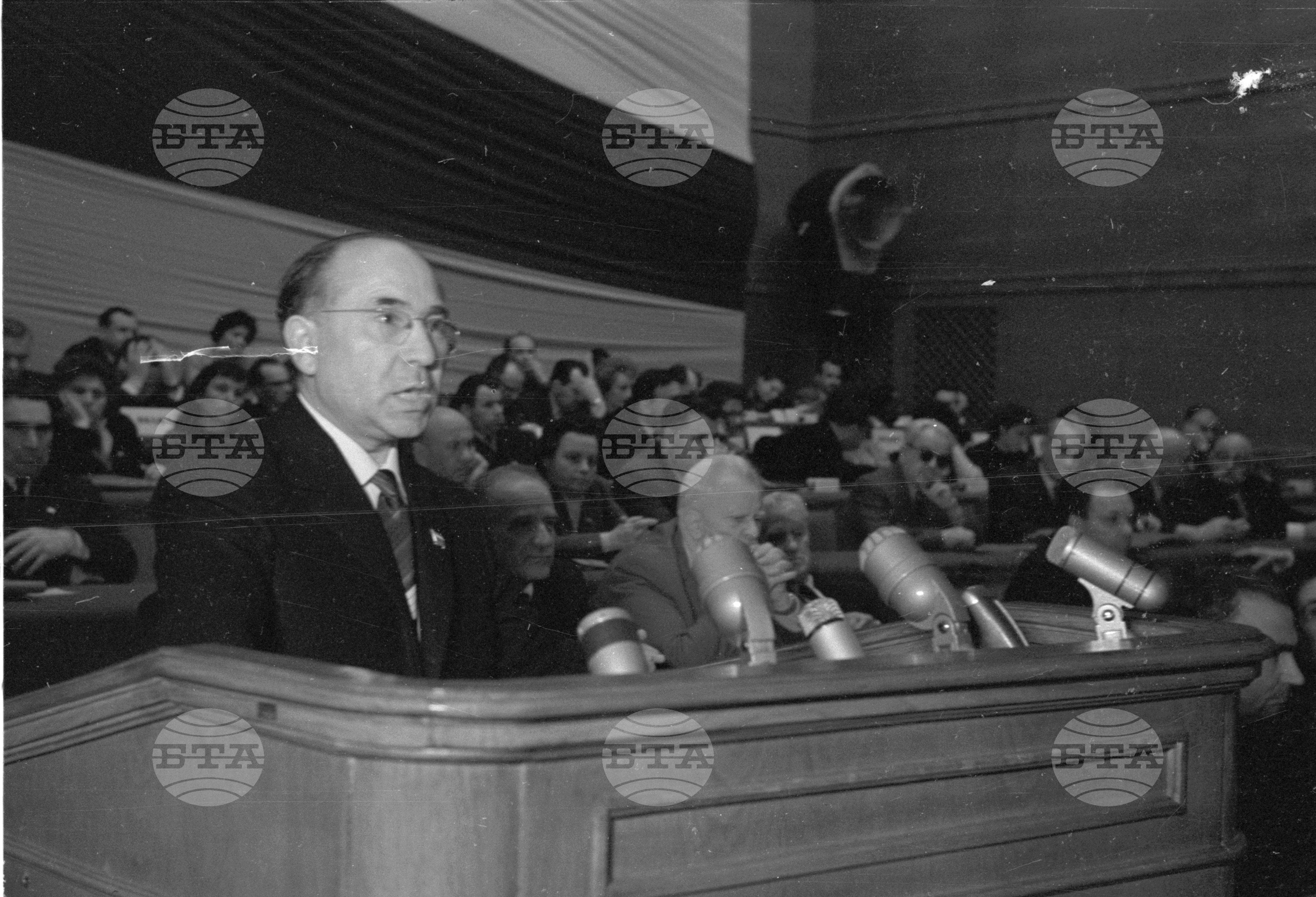Пети Конгрес на Отечествения фронт - делегати