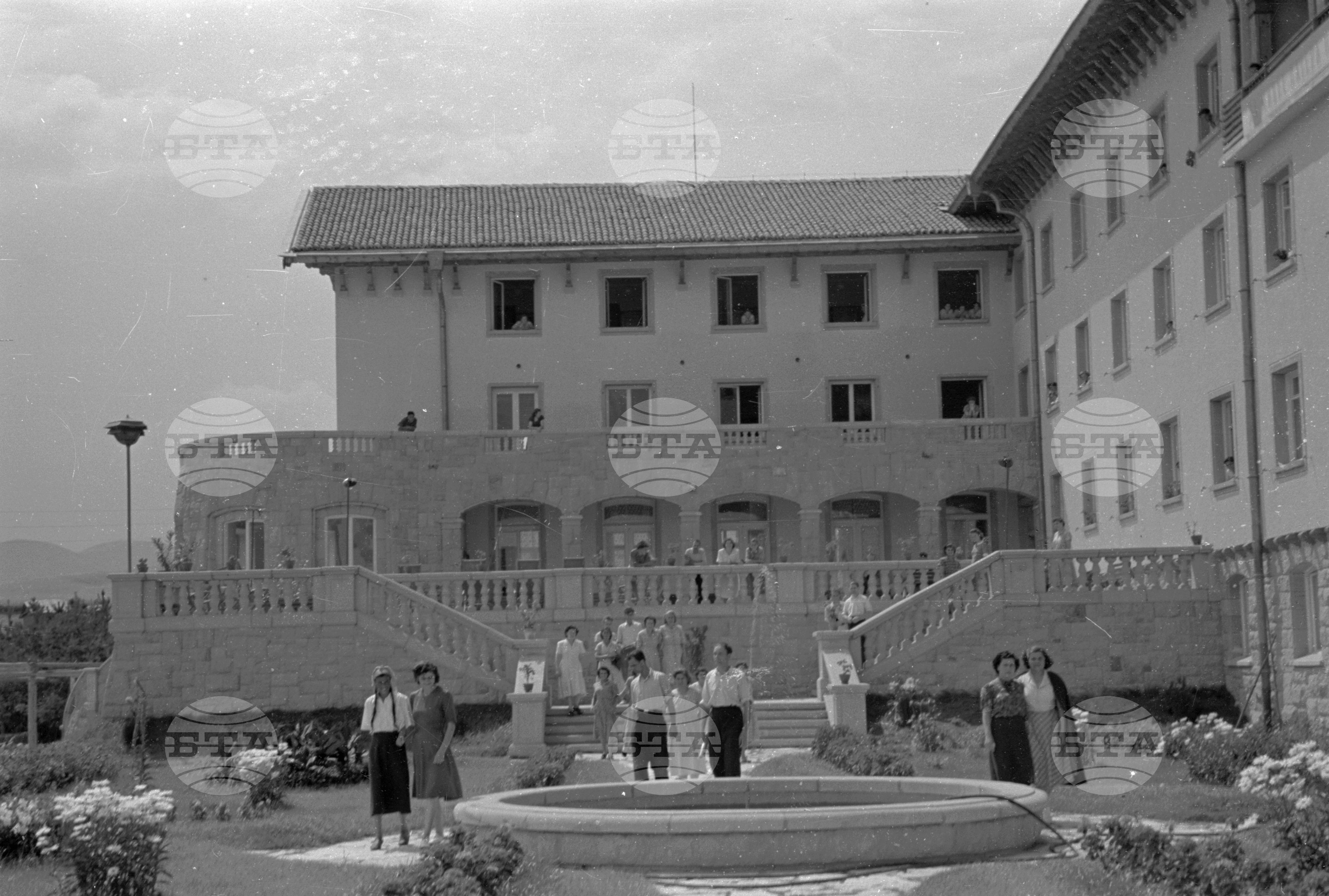 Почивна станция "Двореца" във Велинград - 1952 година, част 2