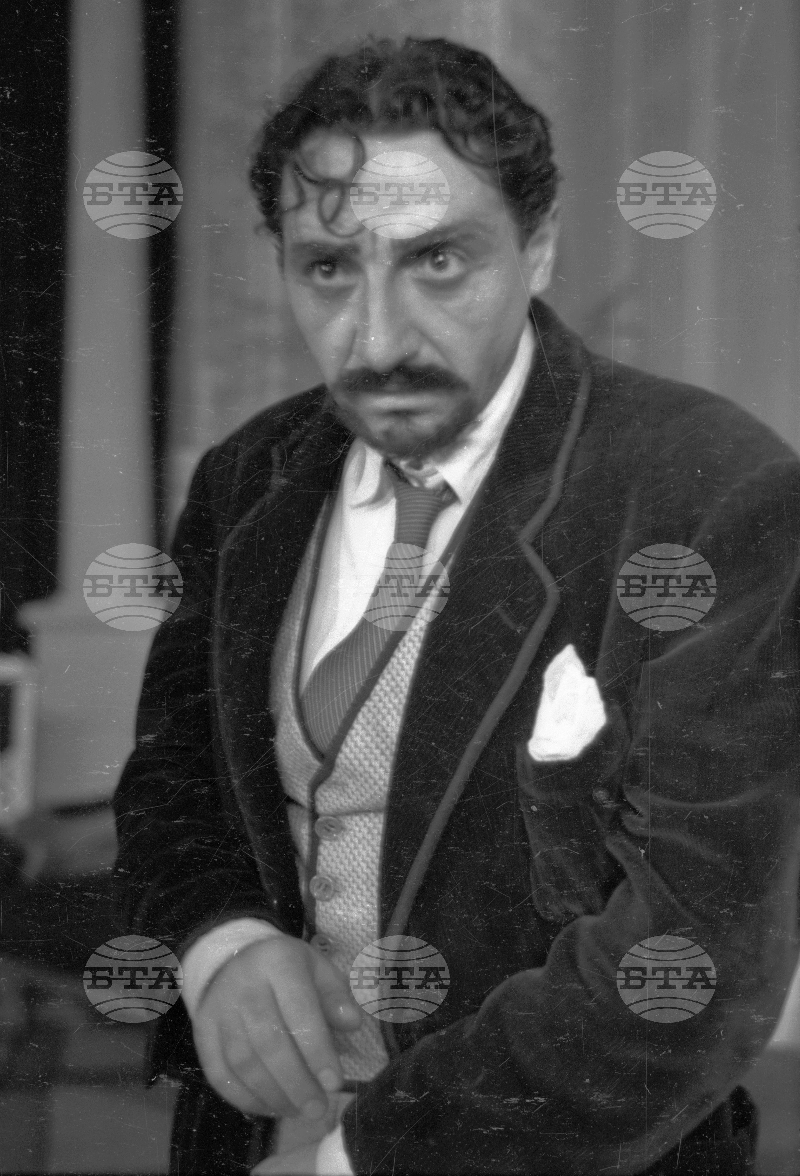 Народен театър "Иван Вазов", 1951 - част 1