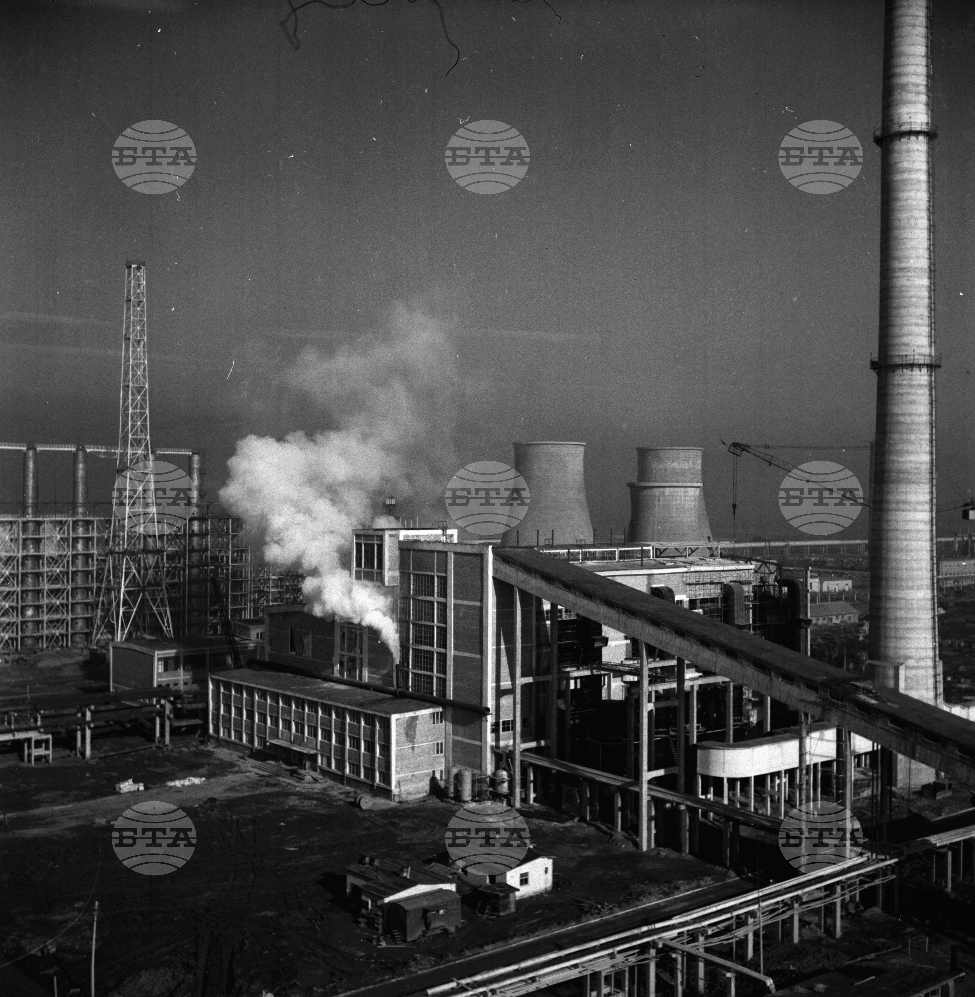 На строежа на Азотно-торовия завод край Стара Загора 1962 година част 9