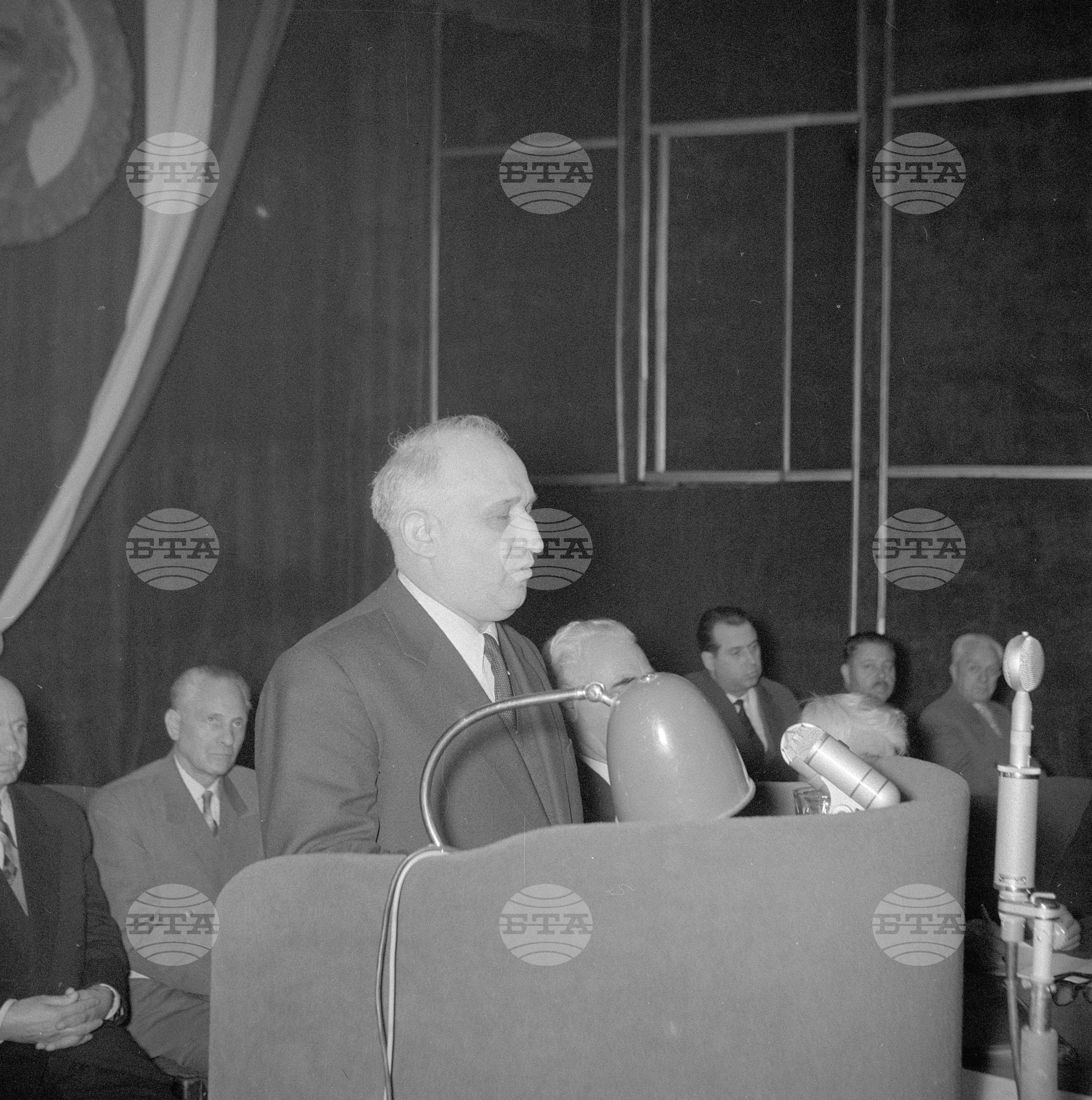 Заседание на Националния съвет на Отечествения фронт в София 1962 година