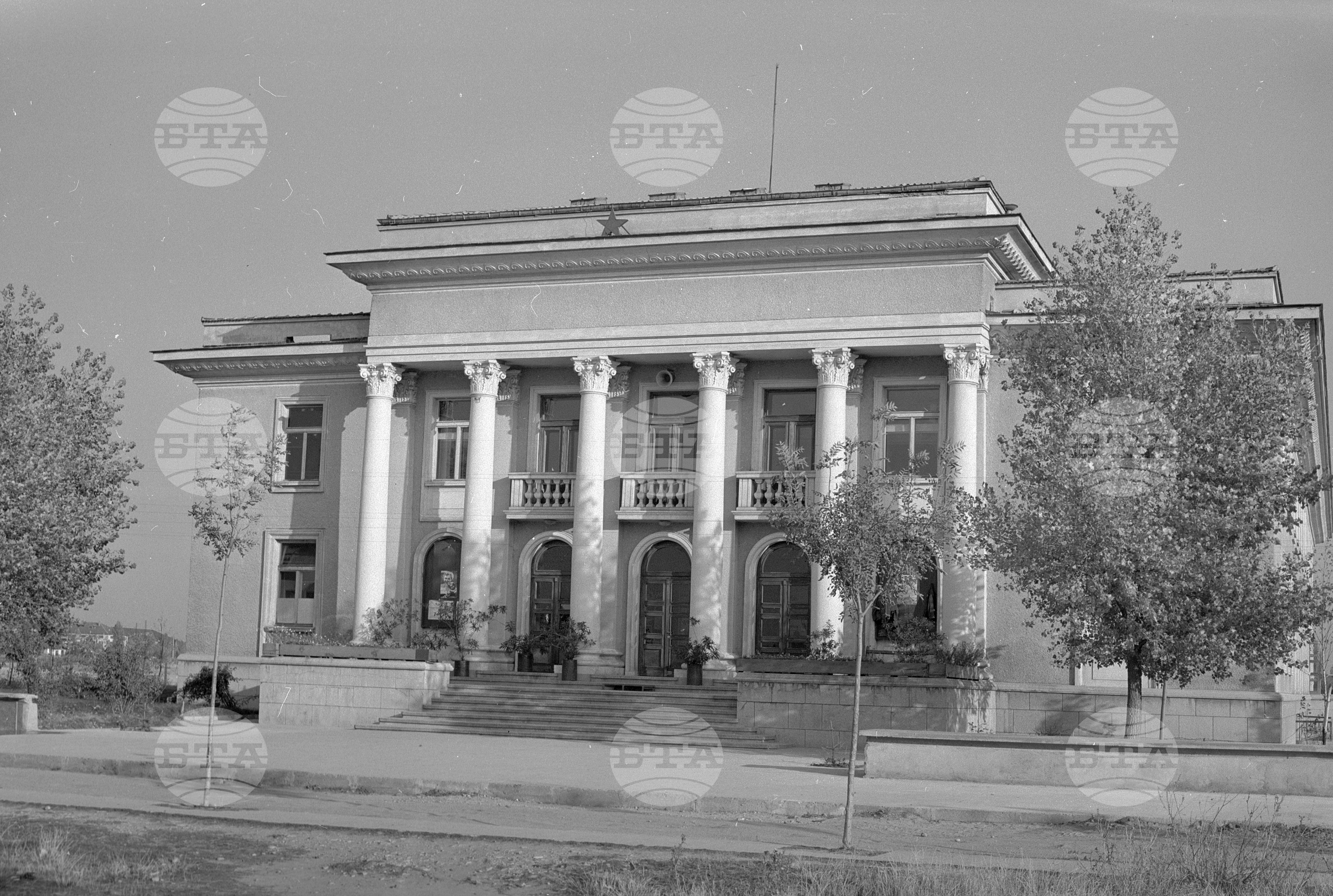 Работнически дворец на културата