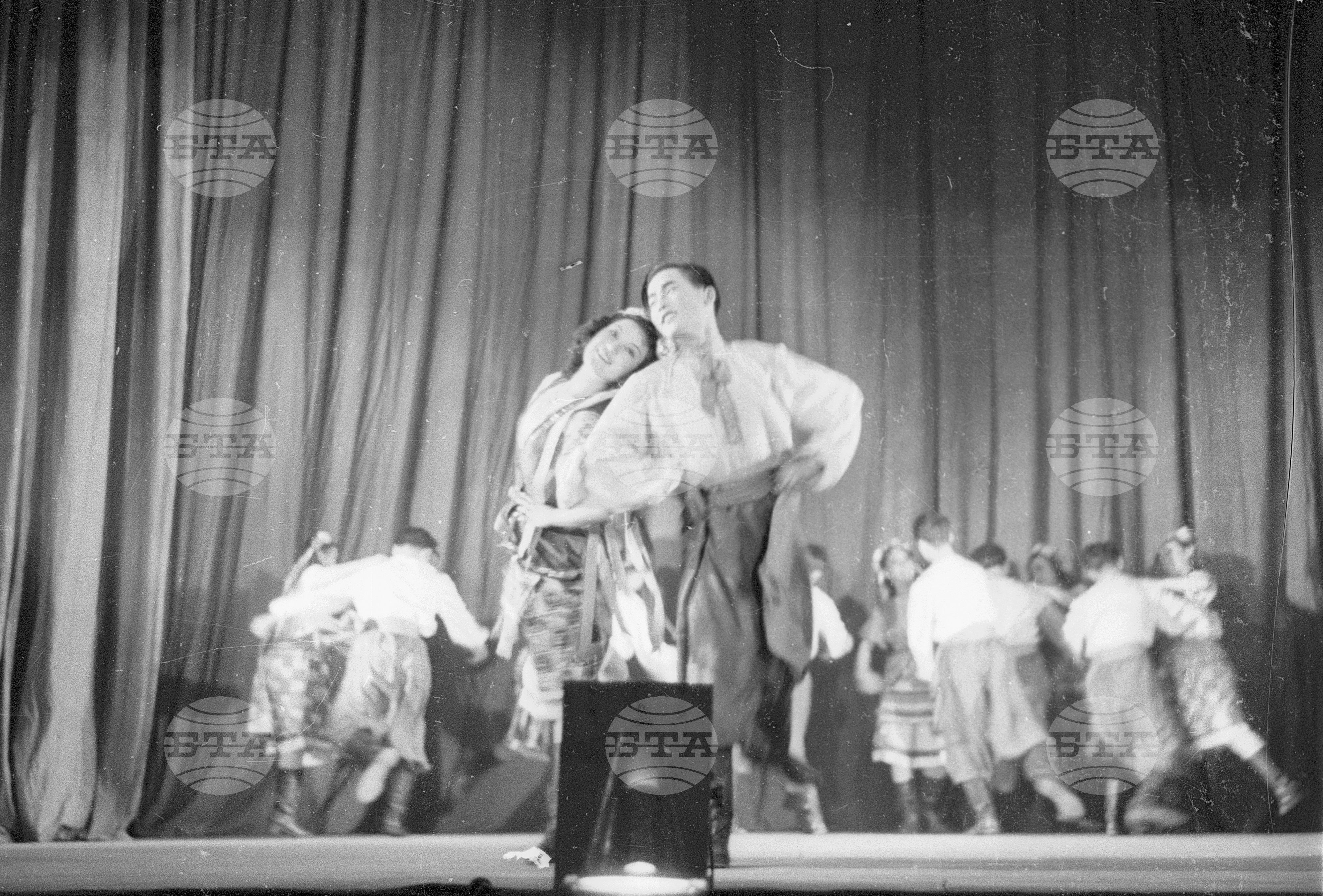 Корейски ансамбъл в Пловдив, 1951