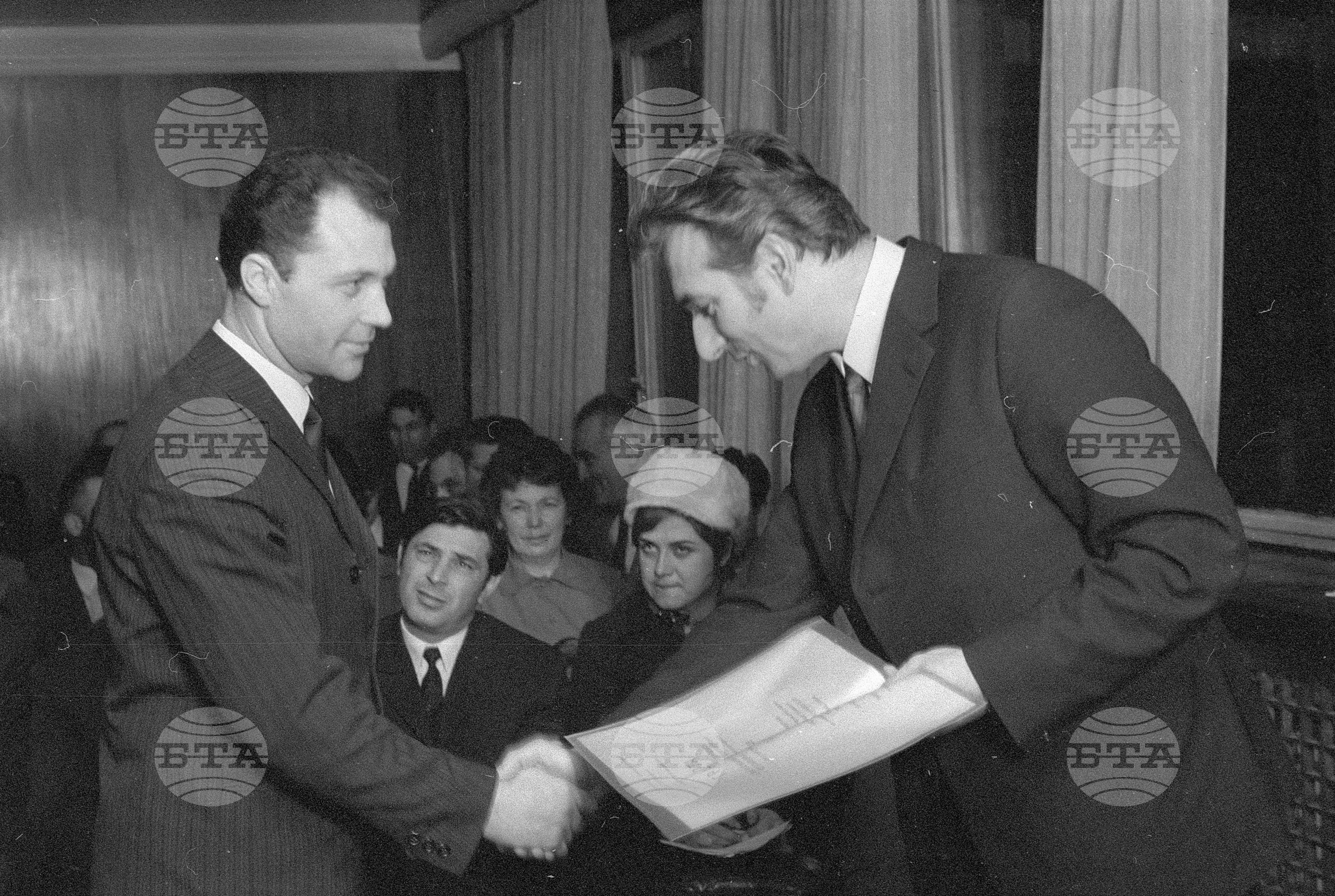 Връчване на наградите за най-красив предмет с висока технологични и икономични качества в Комитета за наука, технологичен прогрес и висше образование