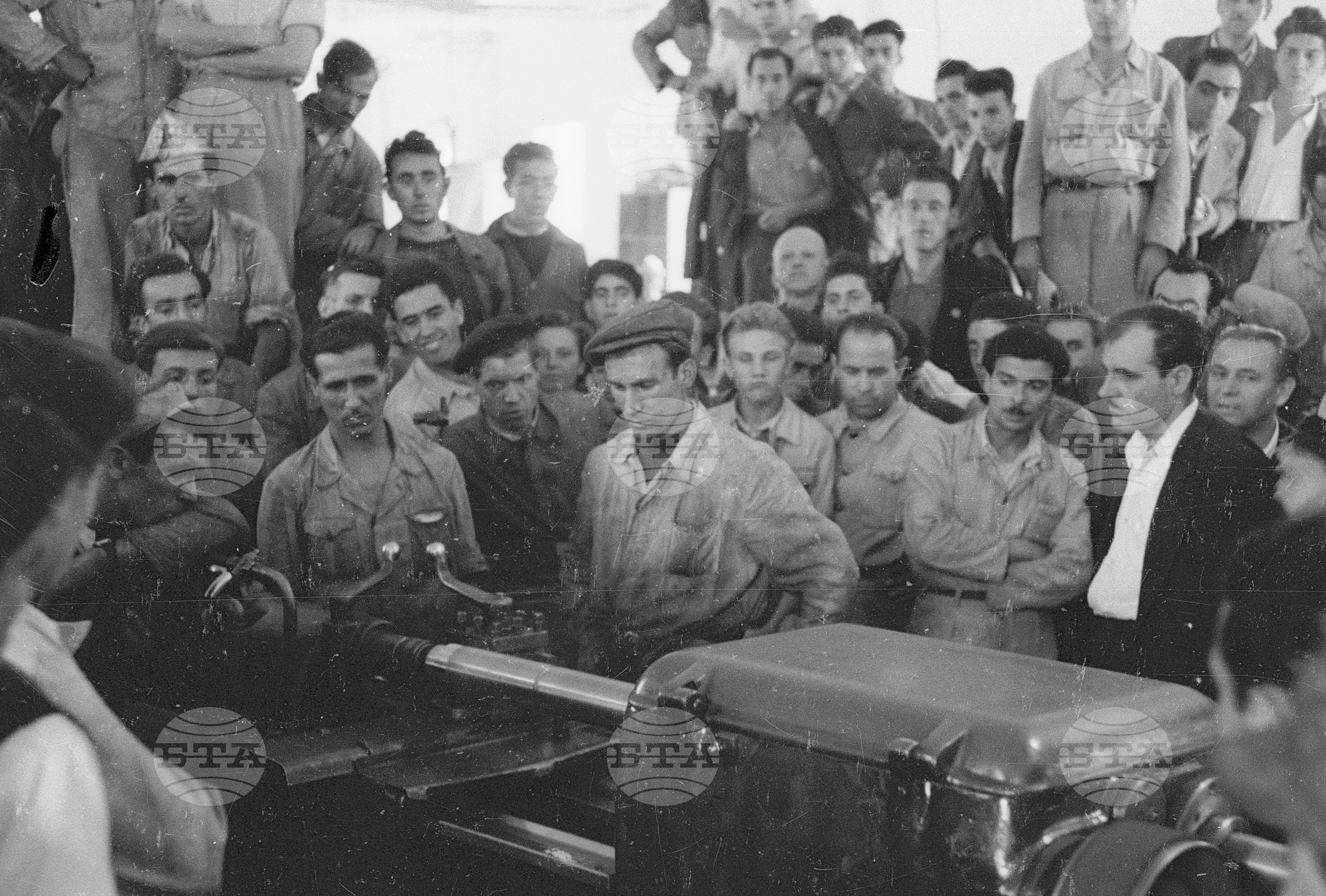 Съветските гости по време на месеца на Съветската дружба, 1951 година - Чекирьов, Скрябин и други