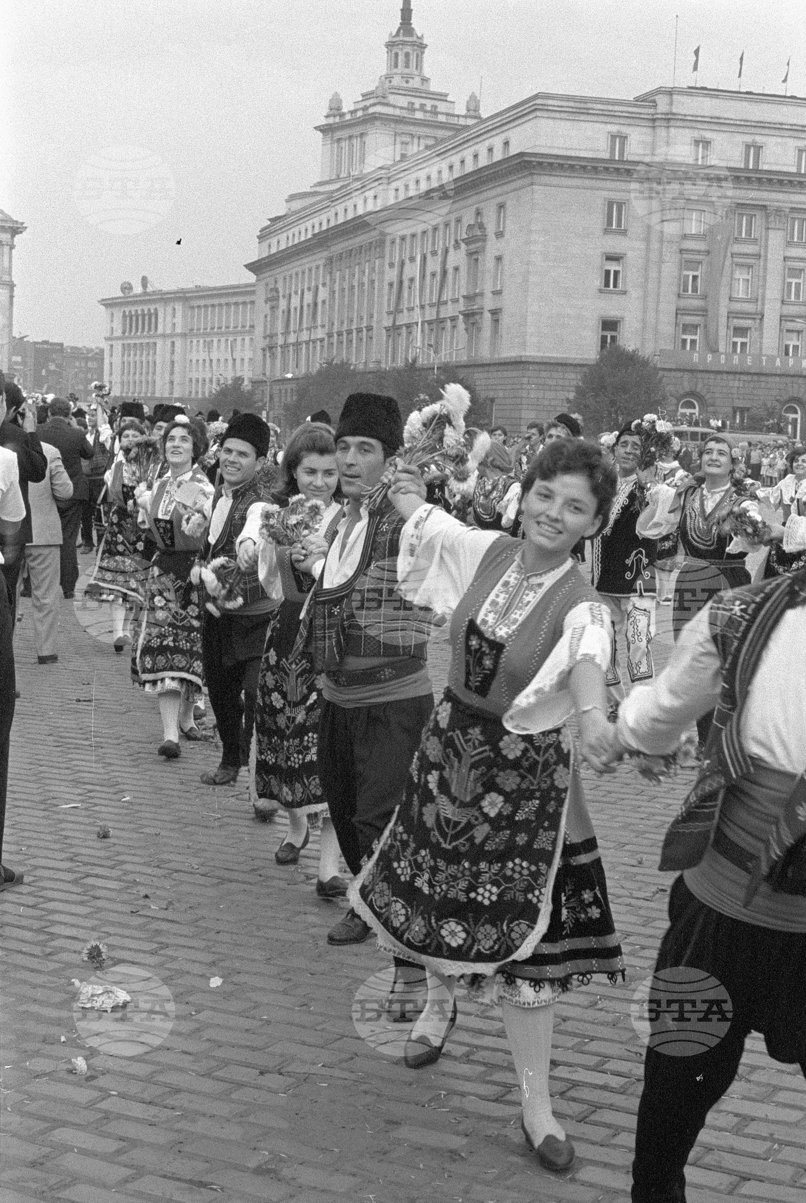 Деветосептемврийска манифестация в Столицата - 1966 година