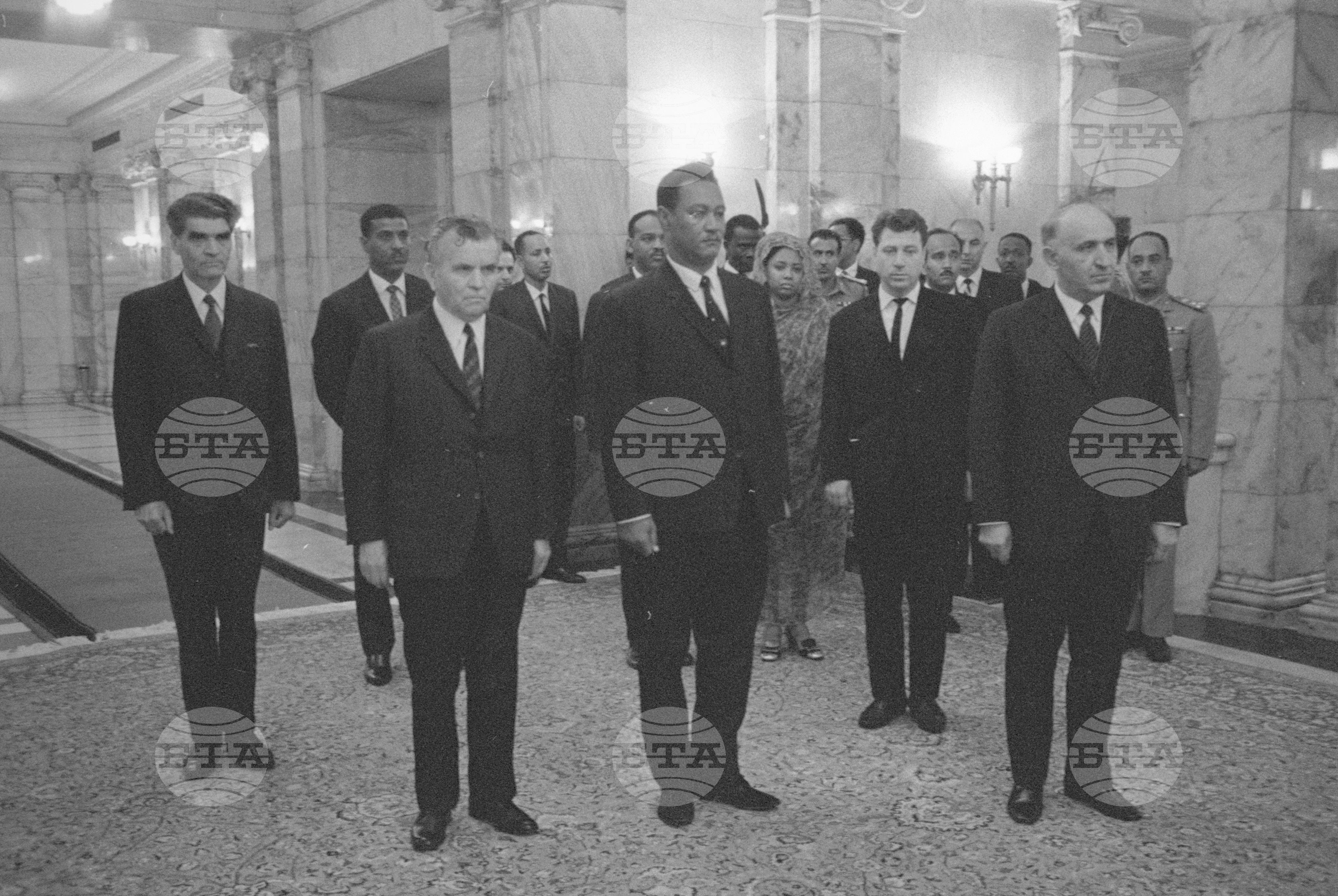 Генерал-майор Джафаар Мохамед Нимейри на посещение в България - част 5