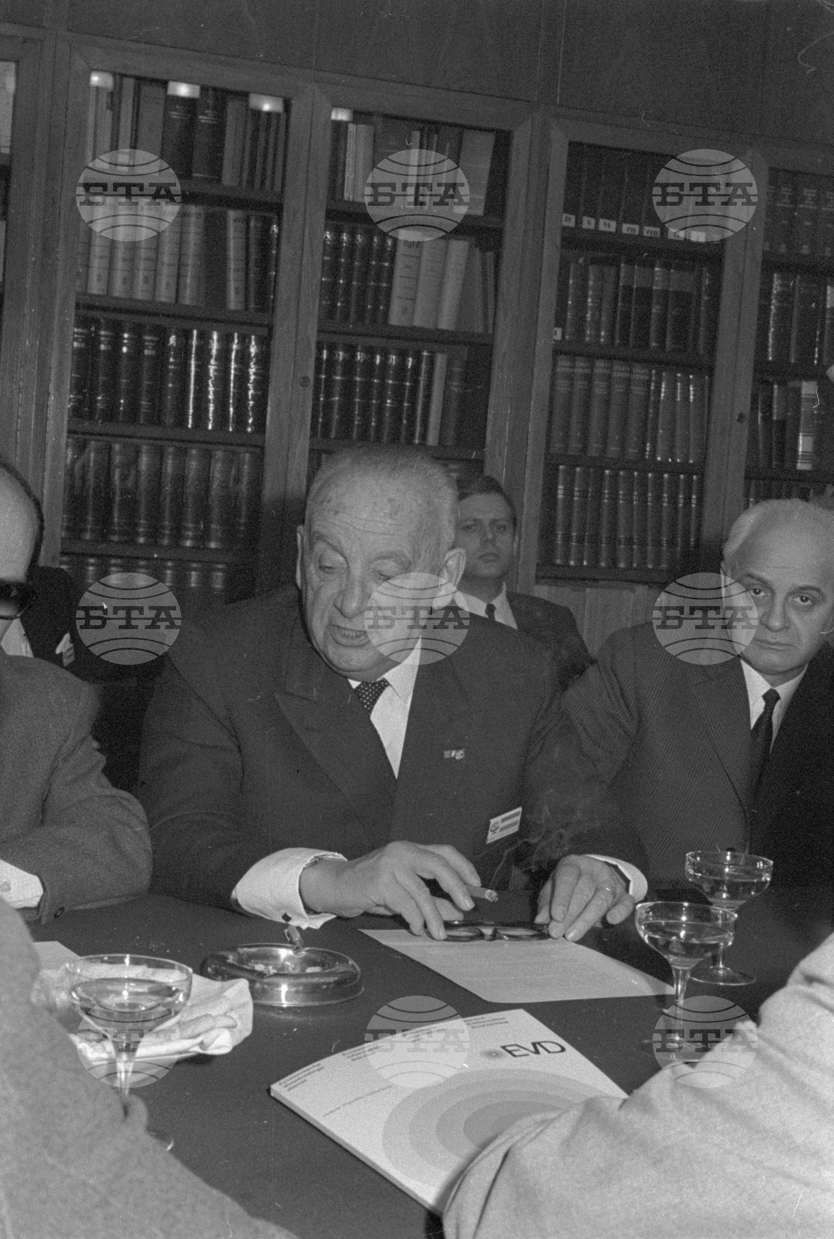 Пресконференция на холандската делегация