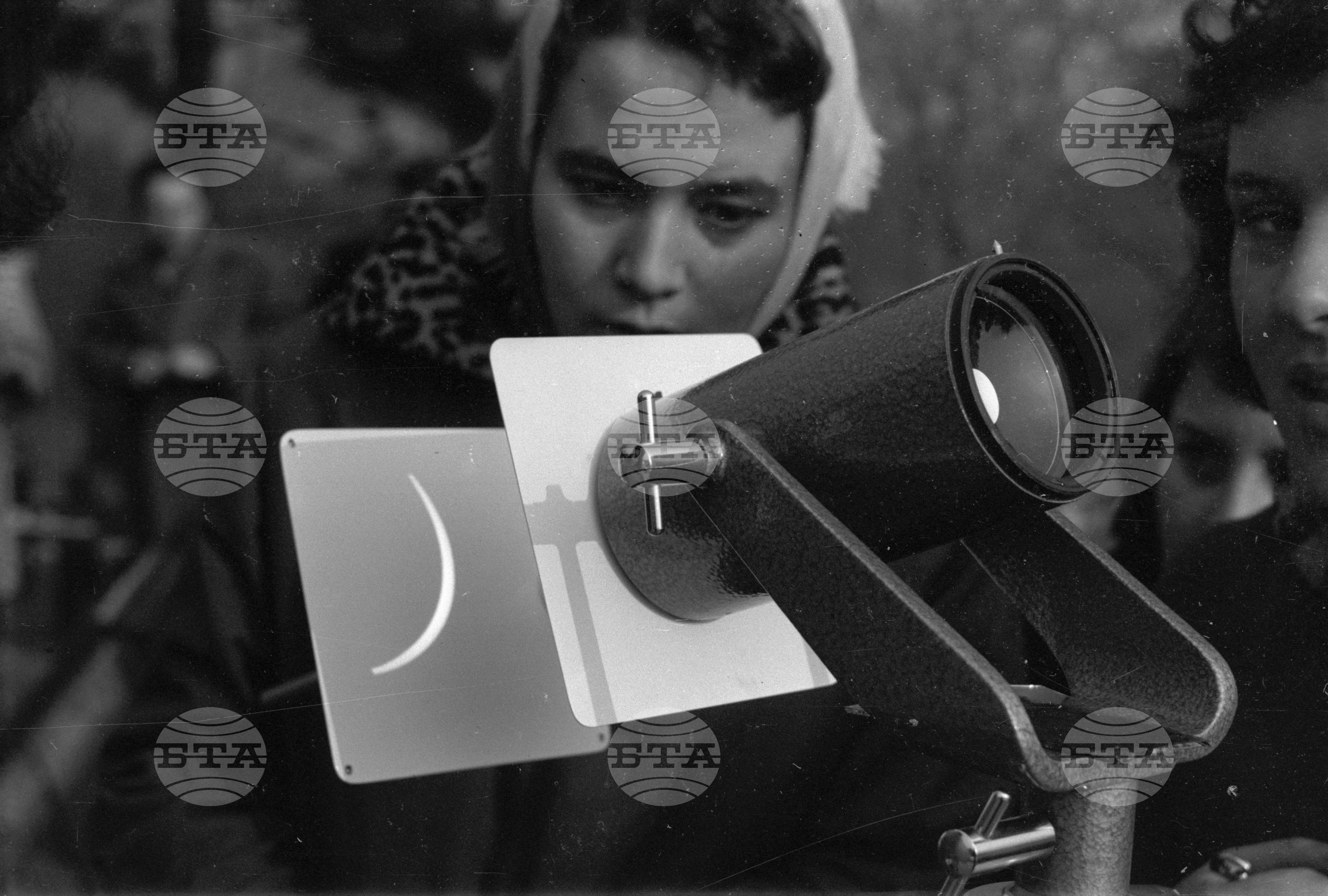 Слънчевото затъмнение на 15.II. 1961 г. наблюдавано от Софийската астрономическа обсерватория