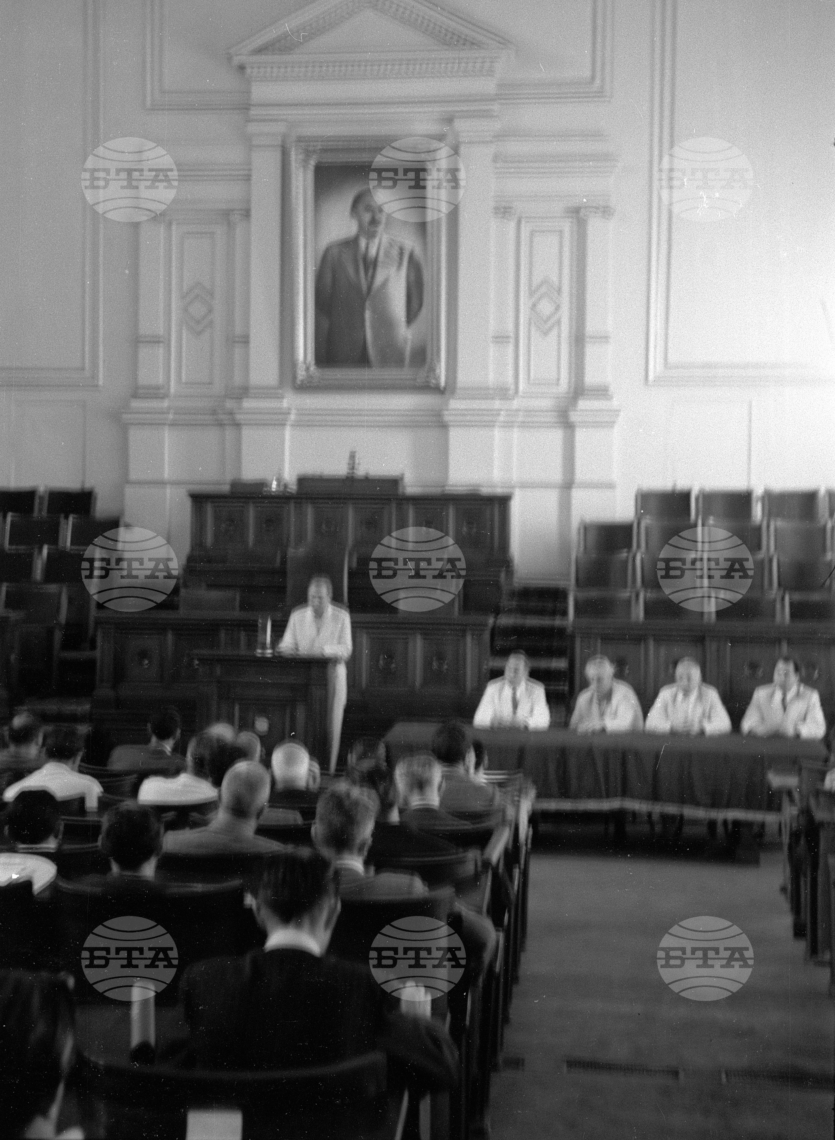 Връчване на Димитровски награди на лауреатите за 1951 година