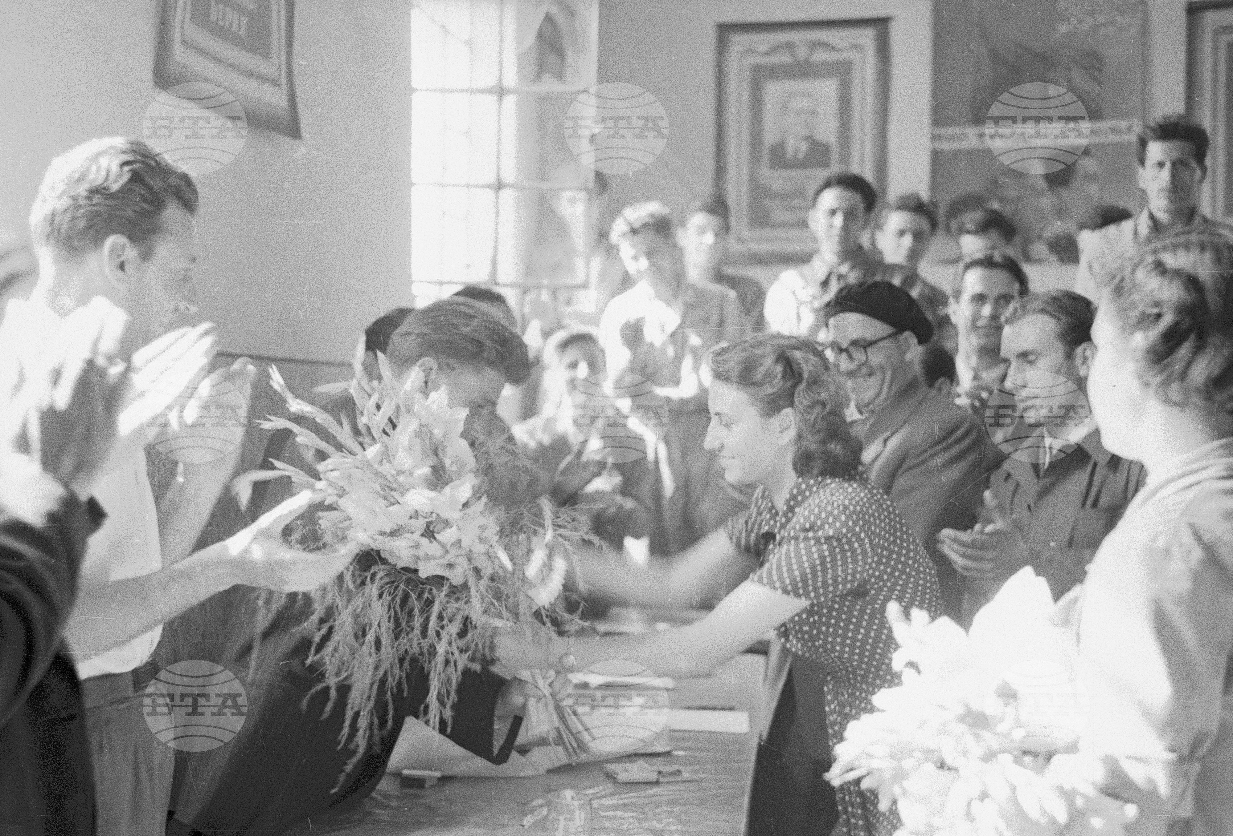 Съветските гости по време на месеца на Съветската дружба, 1951 година - Чекирьов, Скрябин и други