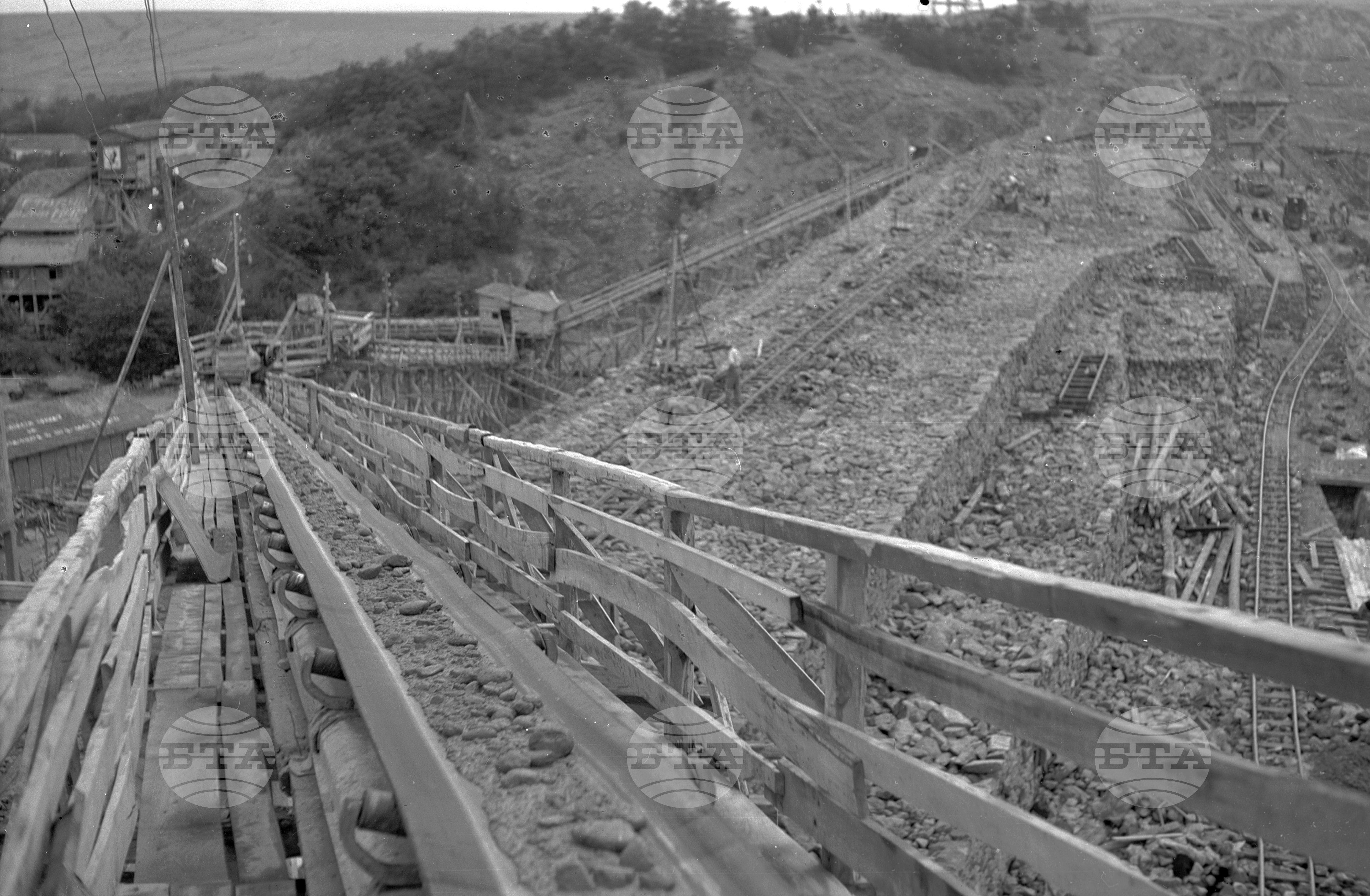 Язовир "Георги Димитров" (днешен язовир "Копринка") - 1953 година - изграждане