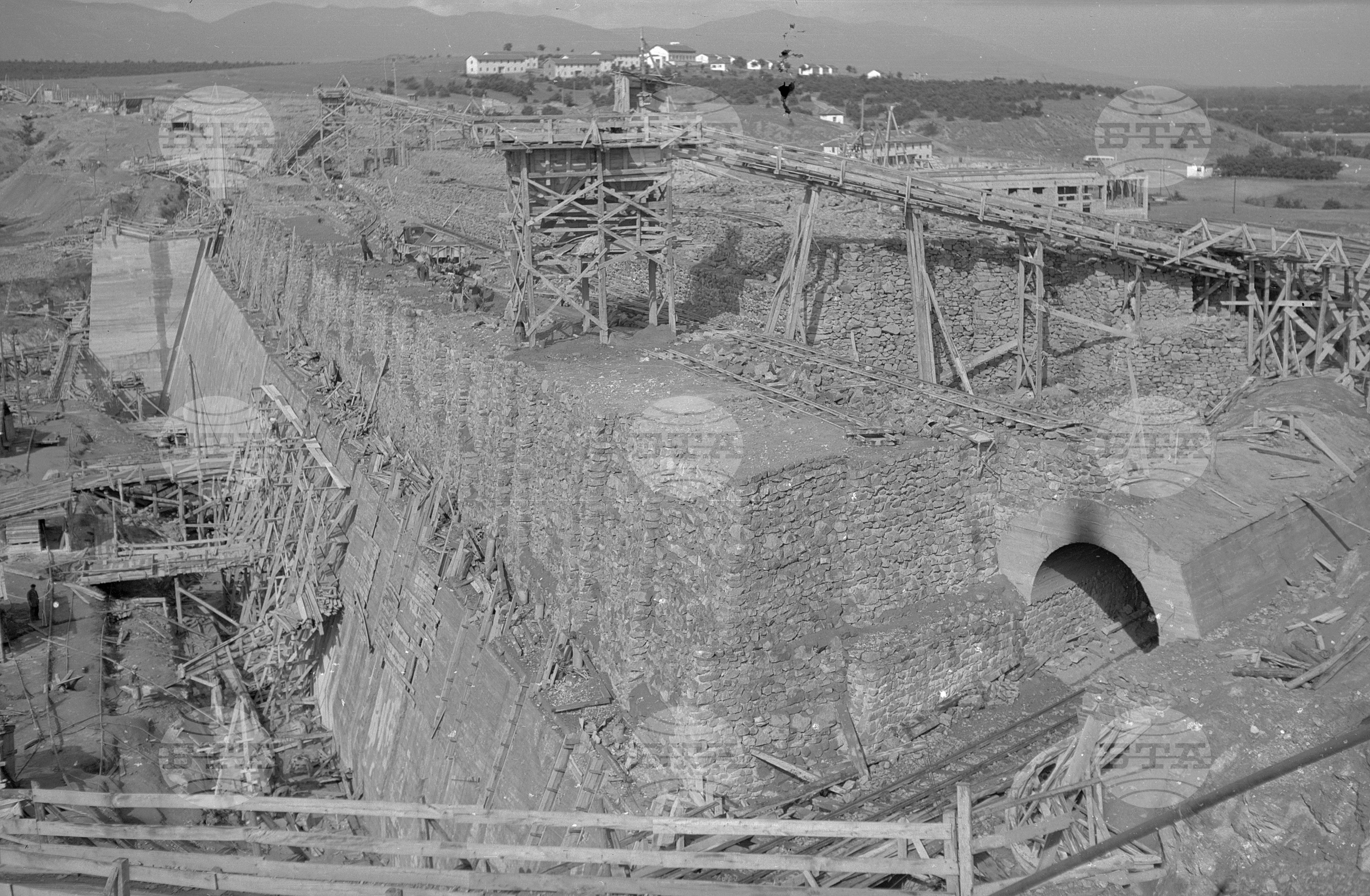 Язовир "Георги Димитров" (днешен язовир "Копринка") - 1953 година - изграждане
